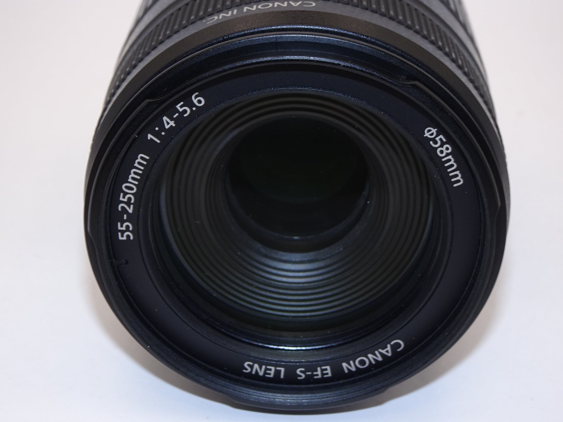 【外観特上級】Canon 望遠レンズ EF-S55-250mm F4-5.6 IS