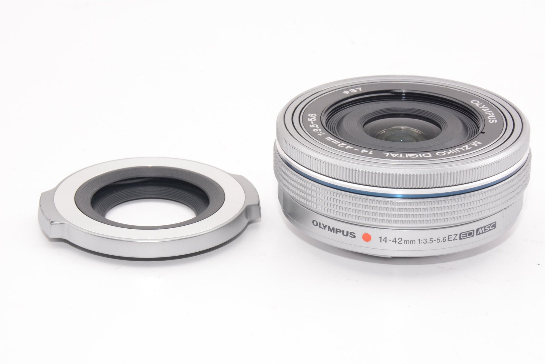 【外観特上級】OLYMPUS M.ZUIKO DIGITAL ED 14-42mm F3.5-5.6 EZ SLV