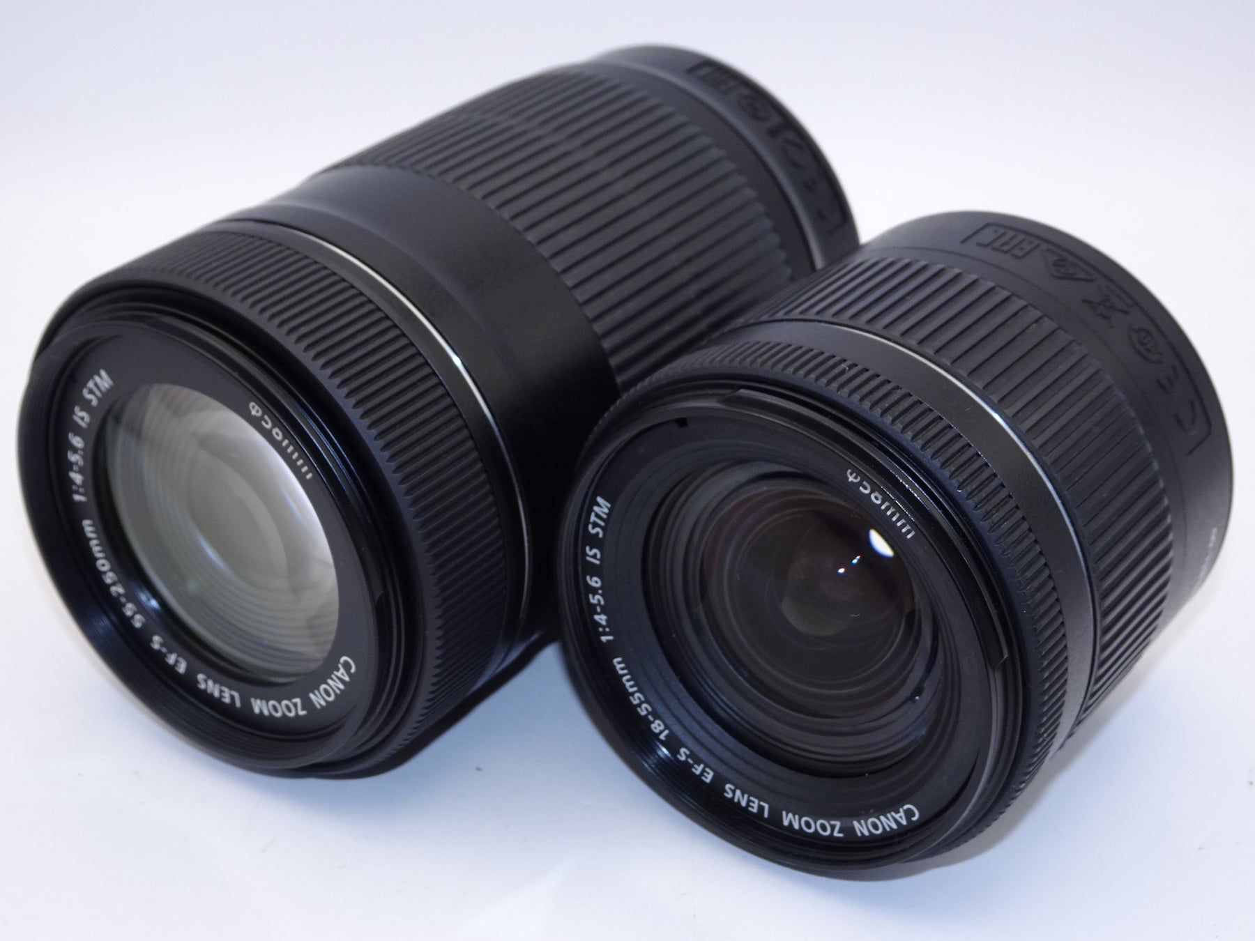 【外観並級】Canon デジタル一眼レフカメラ「EOS Kiss X9」ダブルズームキット (ブラック) EOSKISSX9BK-WKIT