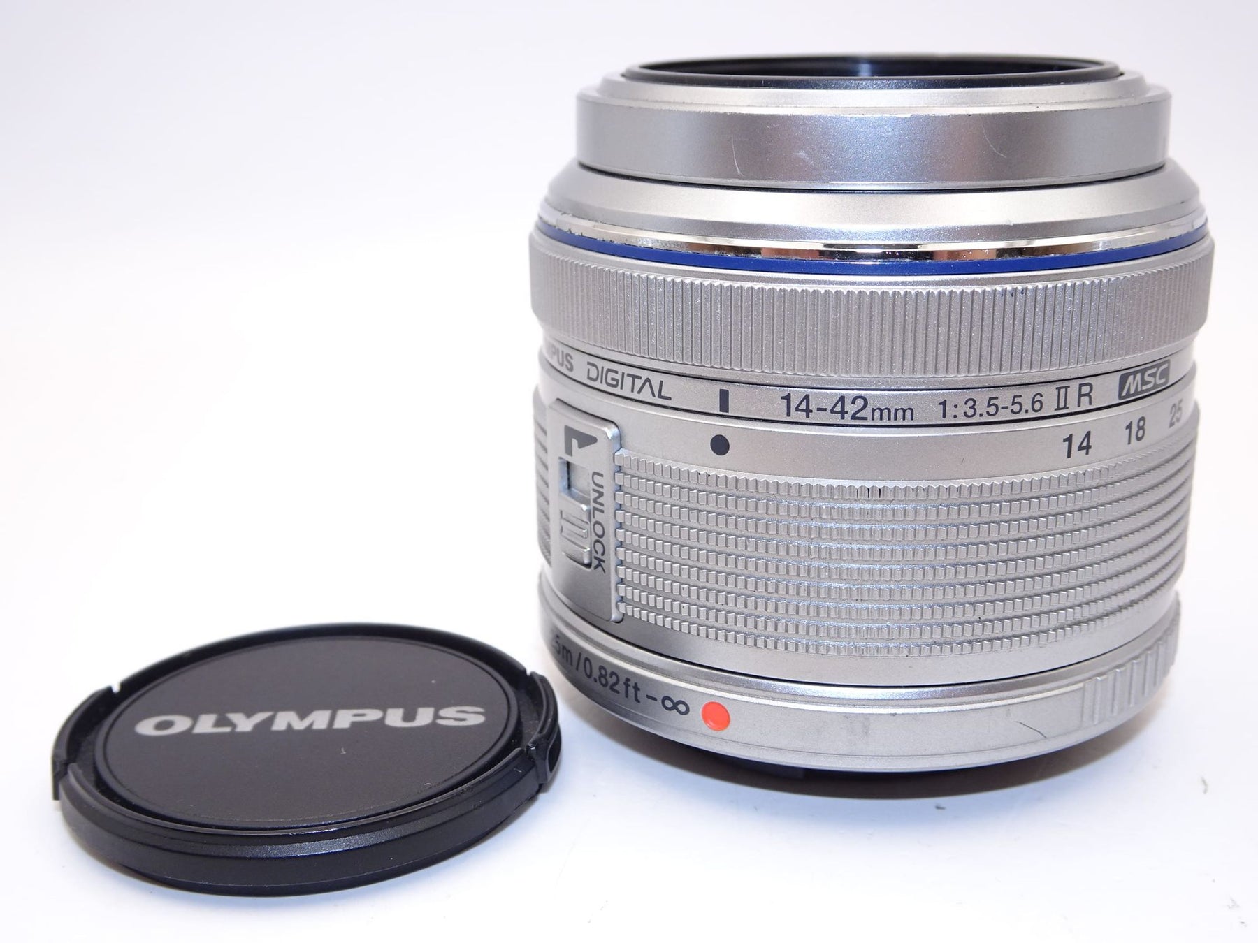 【外観特上級】OLYMPUS M.ZUIKO DIGITAL 14-42mm F3.5-5.6 II R