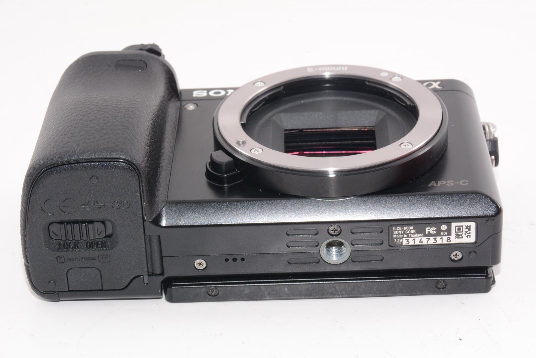 【外観並級】SONY ミラーレス一眼 α6000 ボディ ブラック ILCE-6000 B