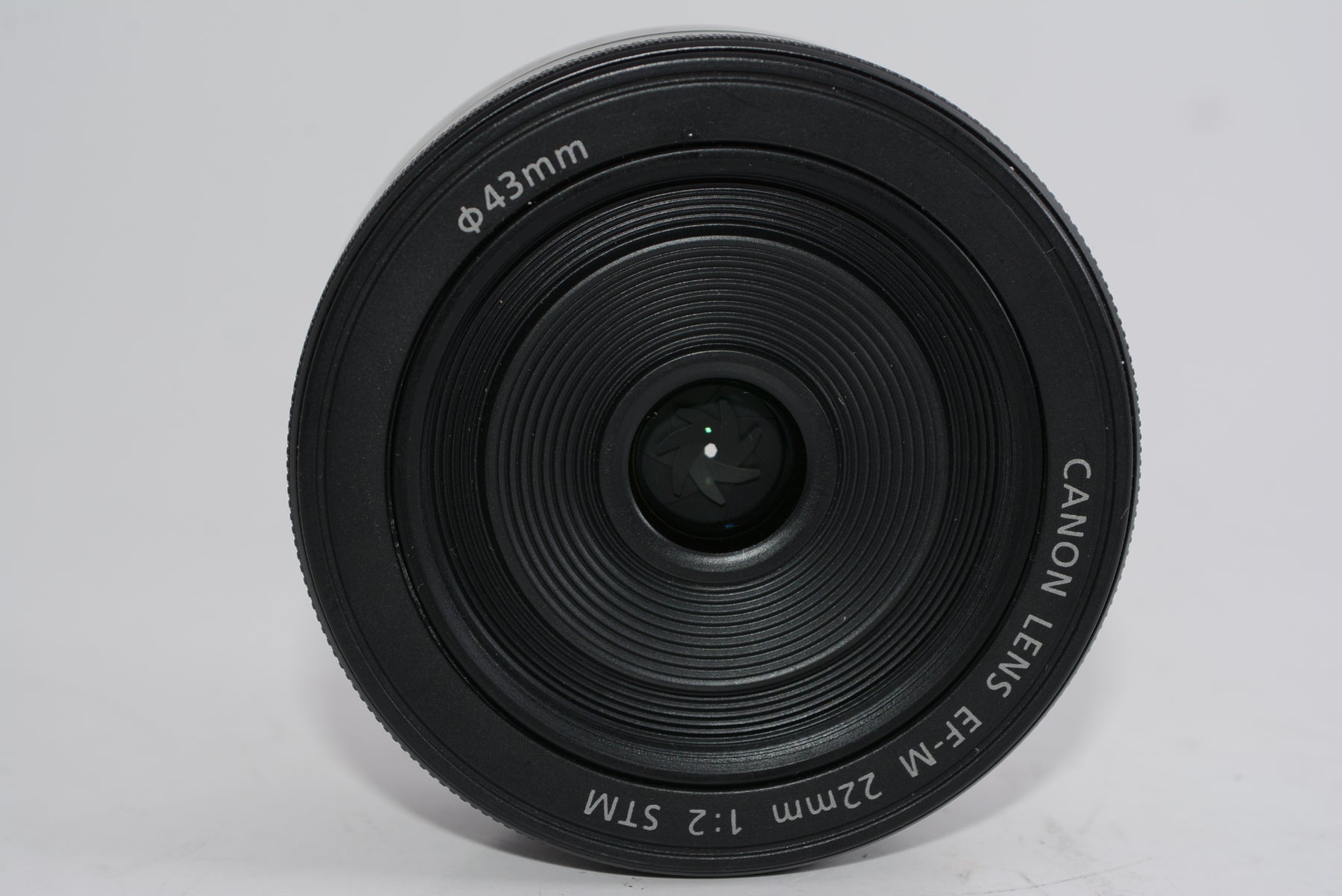 【外観特上級】Canon EF-M22mm F2 STM ミラーレス一眼対応