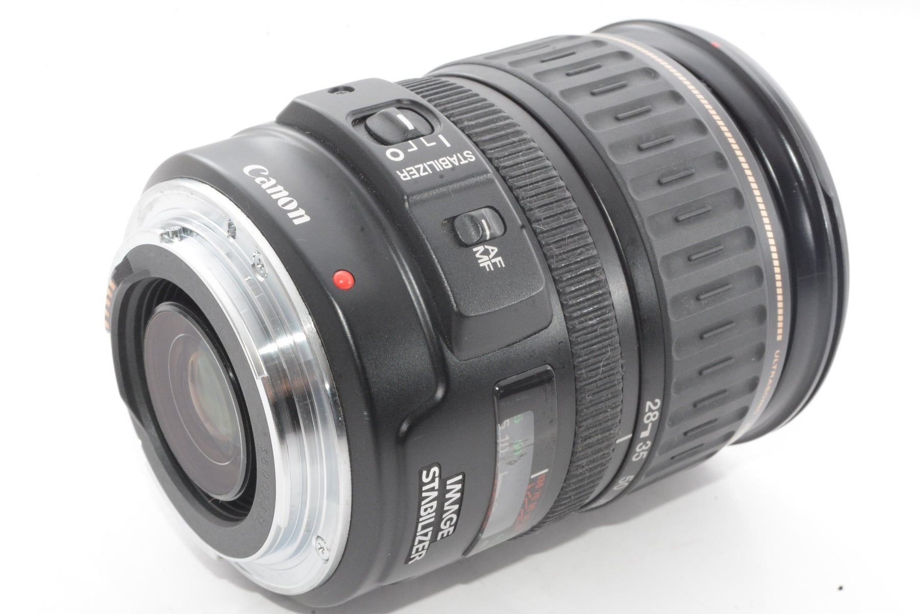 【外観並級】Canon 標準ズームレンズ EF28-135mm F3.5-5.6 IS USM フルサイズ対応
