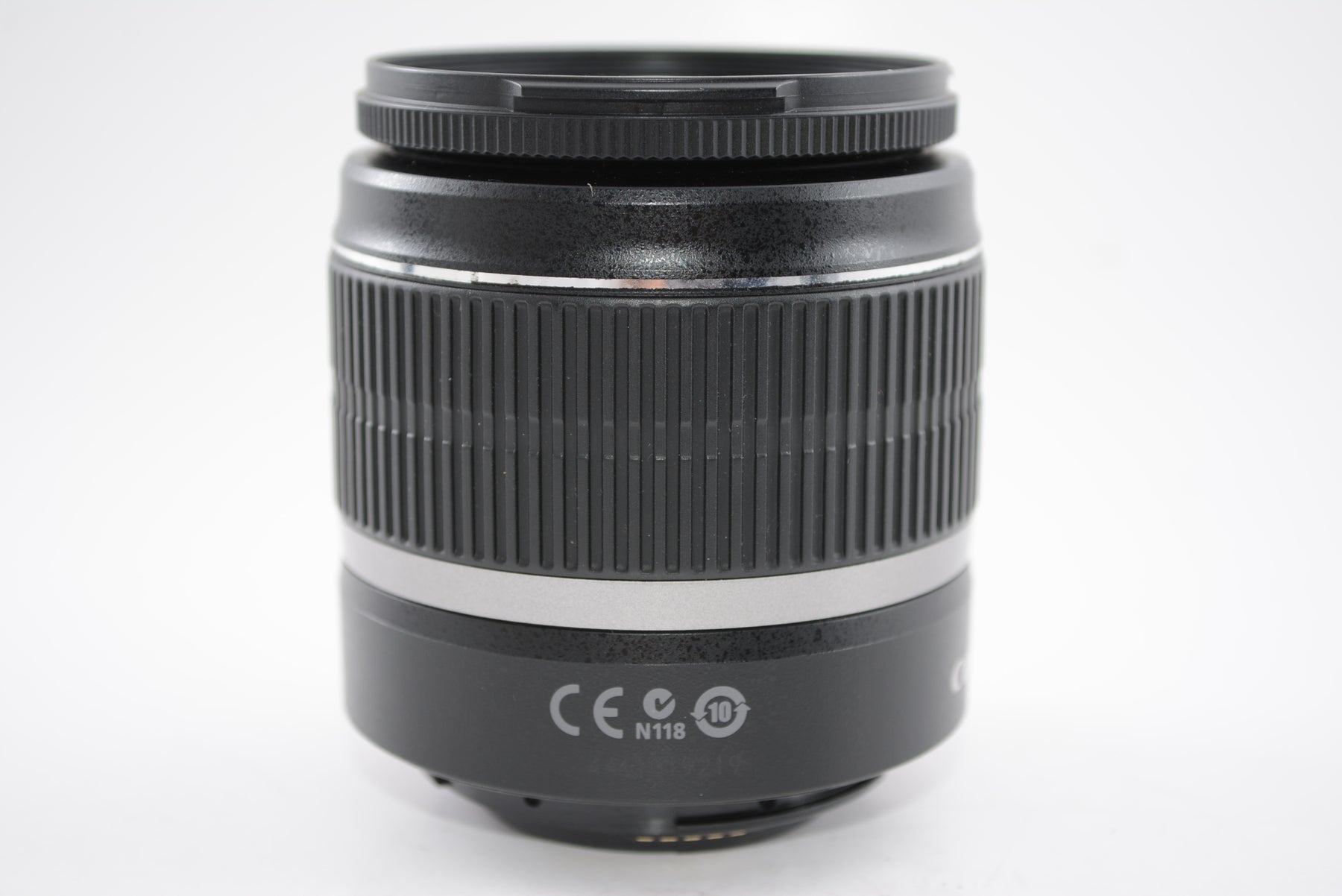 【外観特上級】Canon 標準ズームレンズ EF-S18-55mm F3.5-5.6 IS