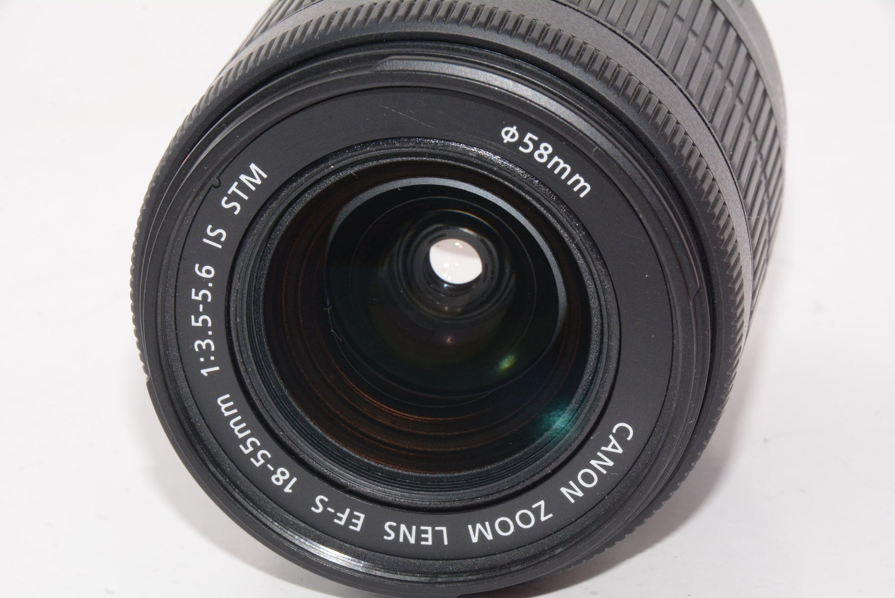 【外観特上級】Canon 標準ズームレンズ EF-S18-55mm F3.5-5.6 IS STM