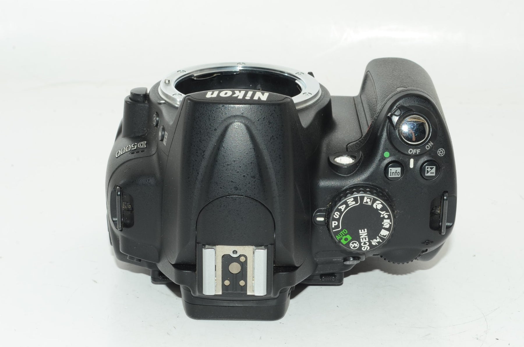【外観並級】Nikon デジタル一眼レフカメラ D5000 ボディ