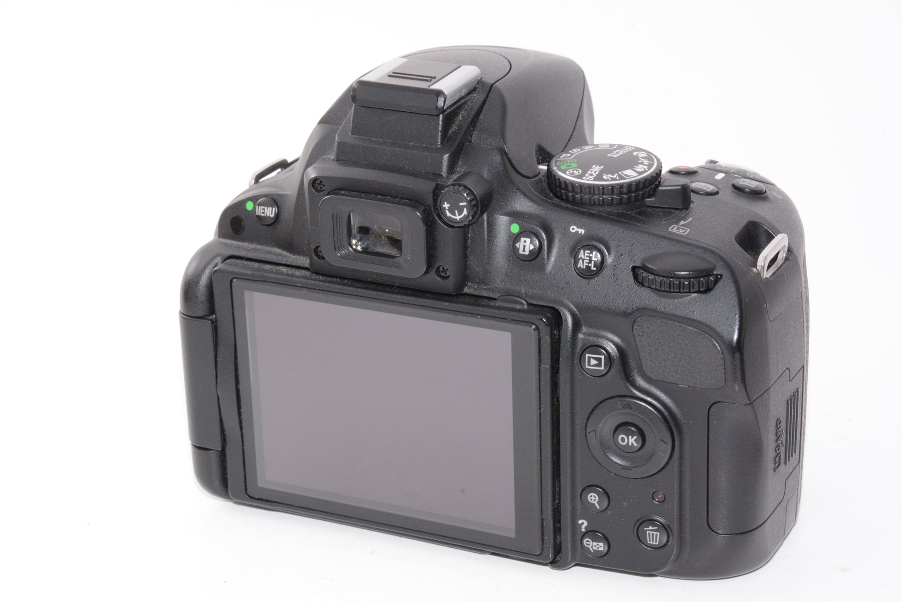 【外観特上級】Nikon デジタル一眼レフカメラ D5100 18-55VR レンズキット