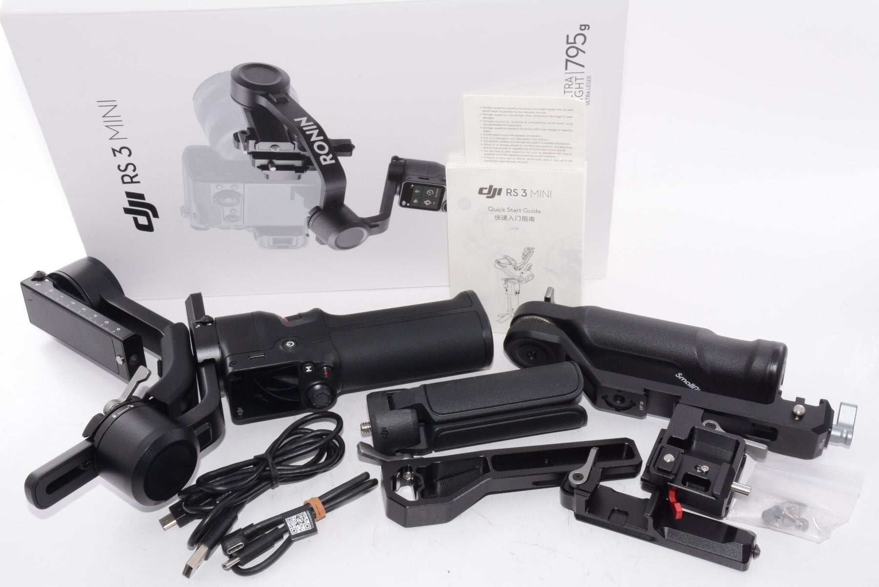 【外観特上級】DJI RS 3 Mini、3軸ジンバル軽量スタビライザー(Canon/Sony/Panasonic/Nikon/Fujifilm向け)、ジンバルカメラ、積載量(試験値)2 kg、Bluetoothシャッター制御、縦向き撮影ネイティブ対応