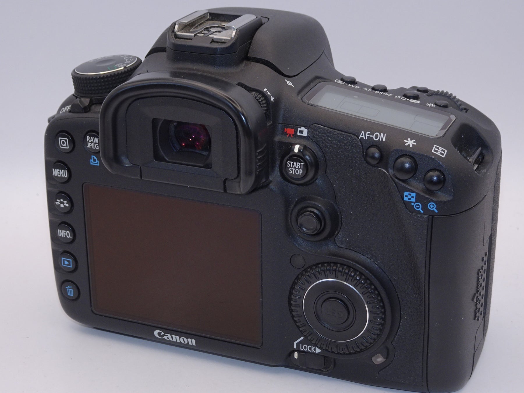【外観特上級】Canon デジタル一眼レフカメラ EOS 7D ボディ EOS7D