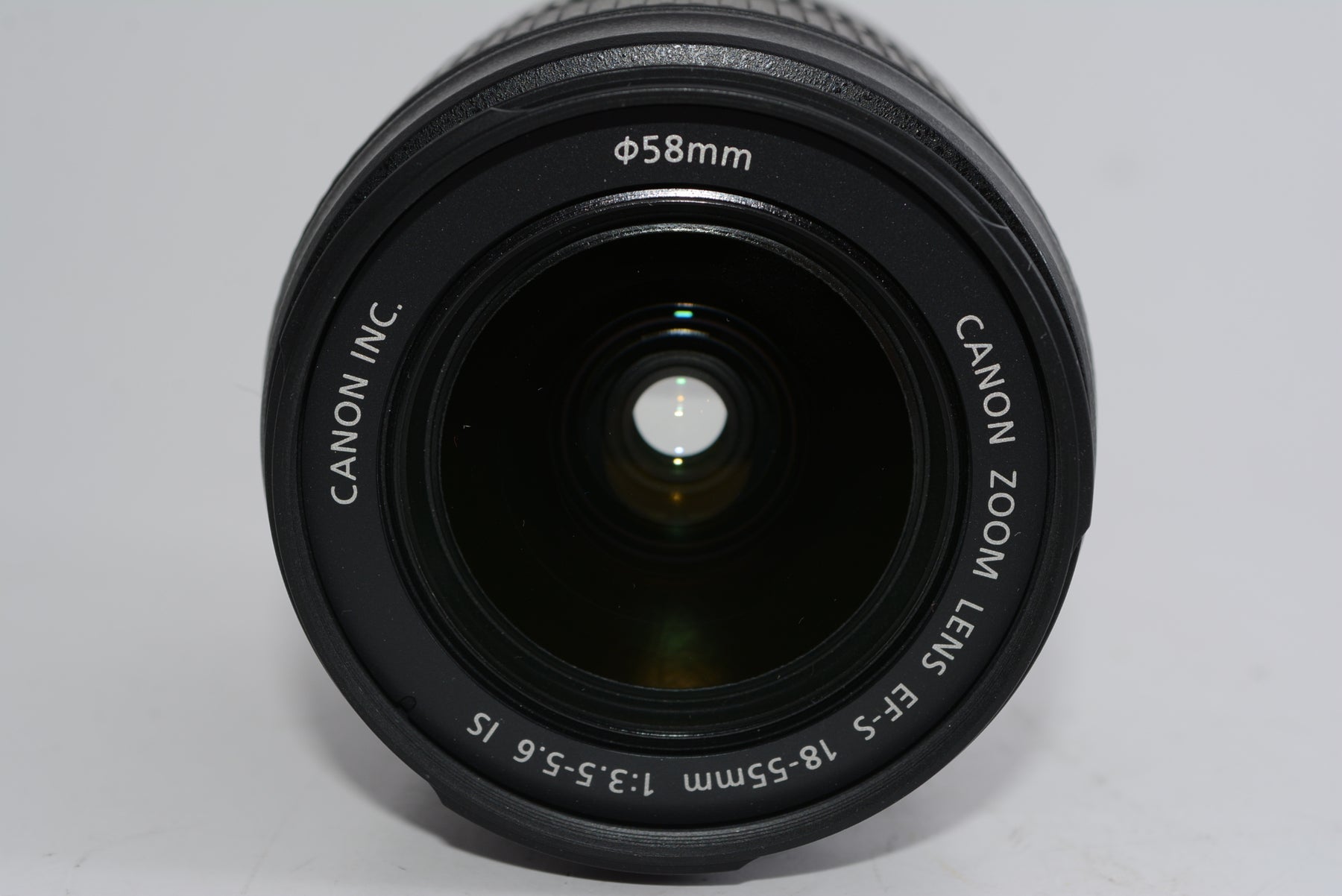 【外観特上級】Canon 標準ズームレンズ EF-S18-55mm F3.5-5.6 IS