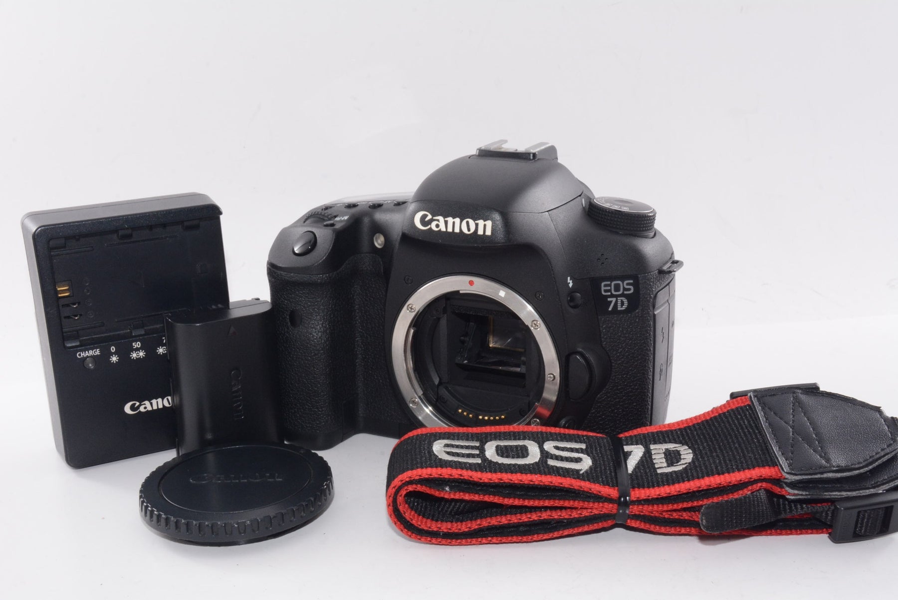 【外観並級】Canon デジタル一眼レフカメラ EOS 7D ボディ EOS7D