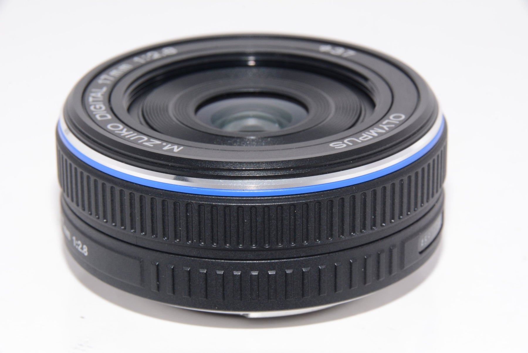 【外観特上級】OLYMPUS パンケーキレンズ M.ZUIKO DIGITAL 17mm F2.8 ブラック