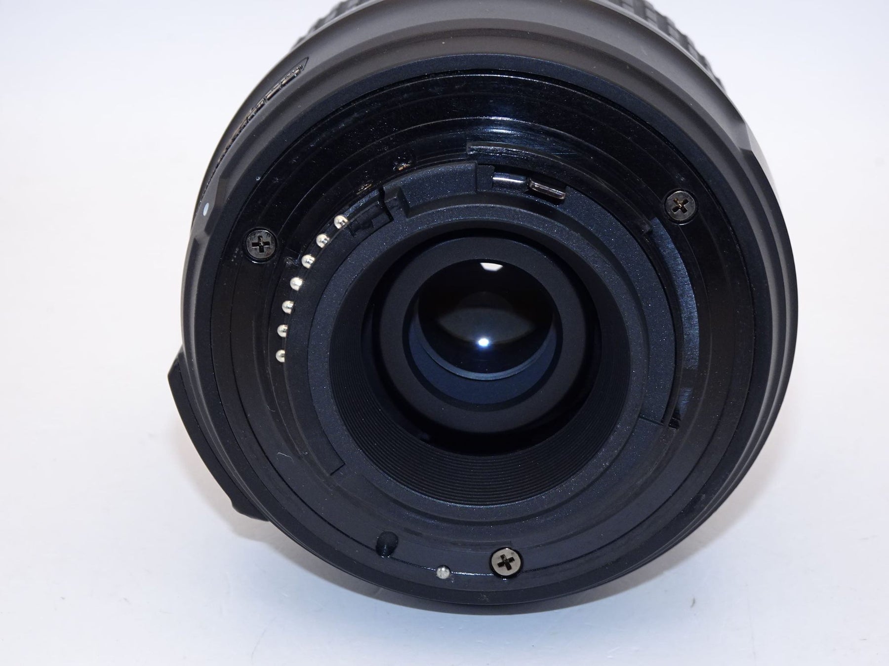 【外観並級】Nikon 標準ズームレンズ AF-S DX NIKKOR 18-55mm f/3.5-5.6G VR II