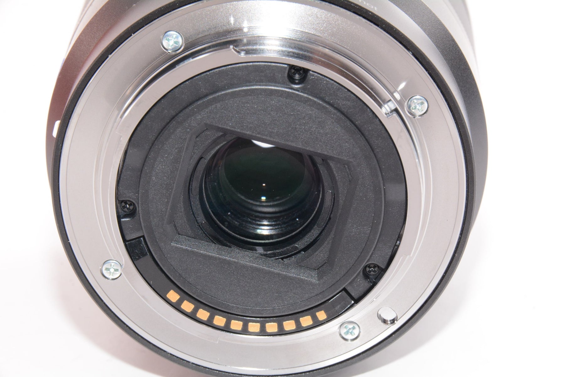 【外観並級】ソニー SONY 標準ズームレンズ Vario-Tessar T* E 16-70mm F4 ZA OSS ソニー Eマウント用 APS-C専用 SEL1670Z