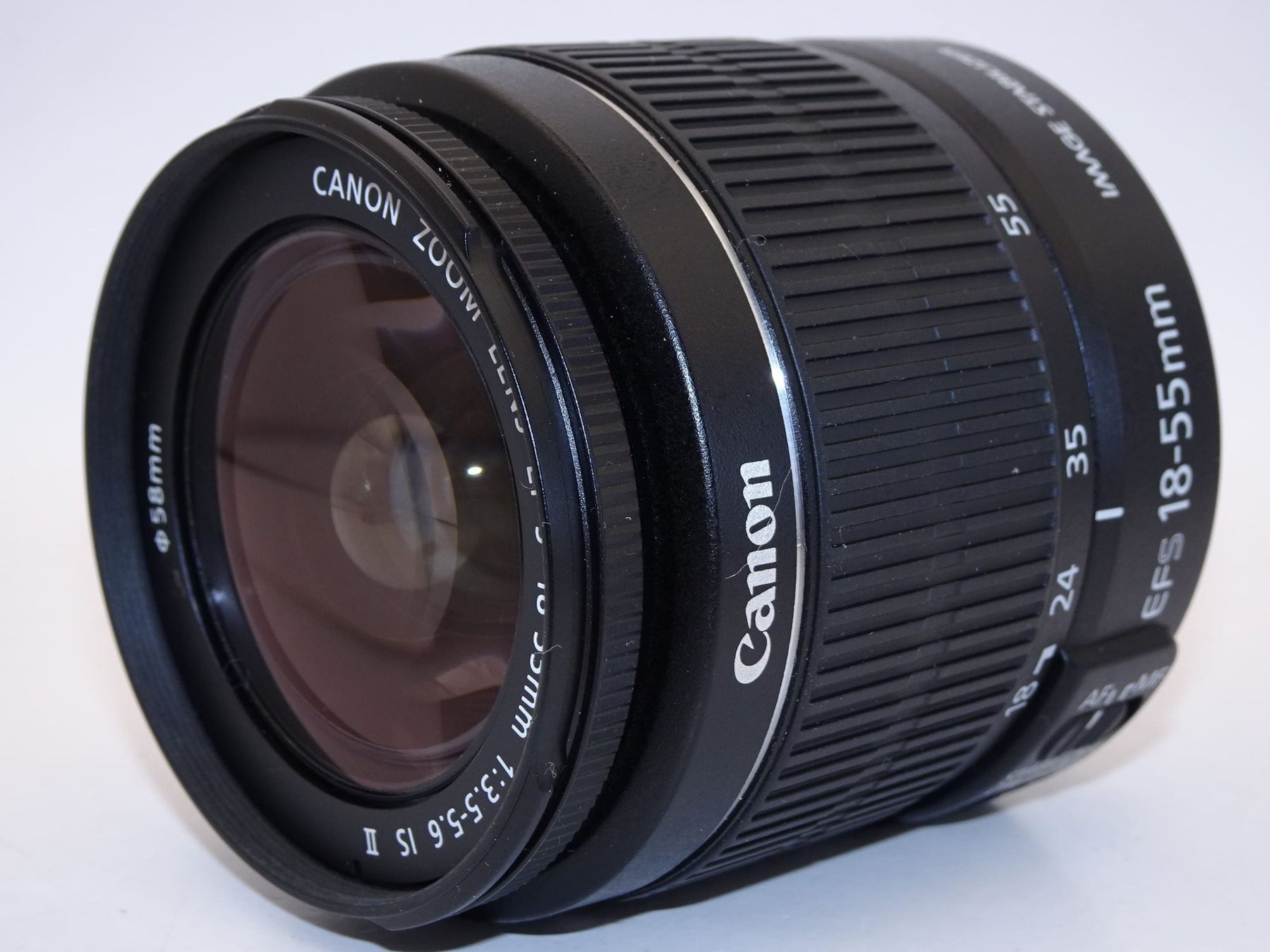 【外観特上級】Canon 標準ズームレンズ EF-S18-55mm F3.5-.5.6 IS II