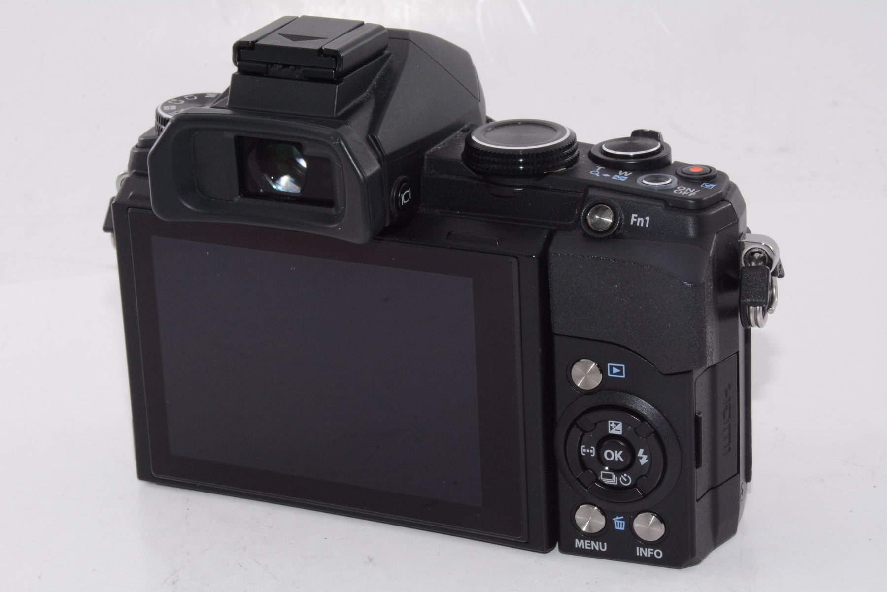 【外観並級】OLYMPUS デジタルカメラ STYLUS-1S 28-300mm ブラック