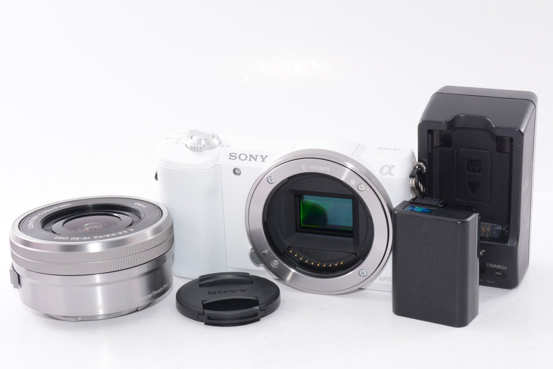 【外観特上級】ソニー SONY ミラーレス一眼 α5100 パワーズームレンズキット E PZ 16-50mm F3.5-5.6 OSS付属 ホワイト ILCE-5100L-W