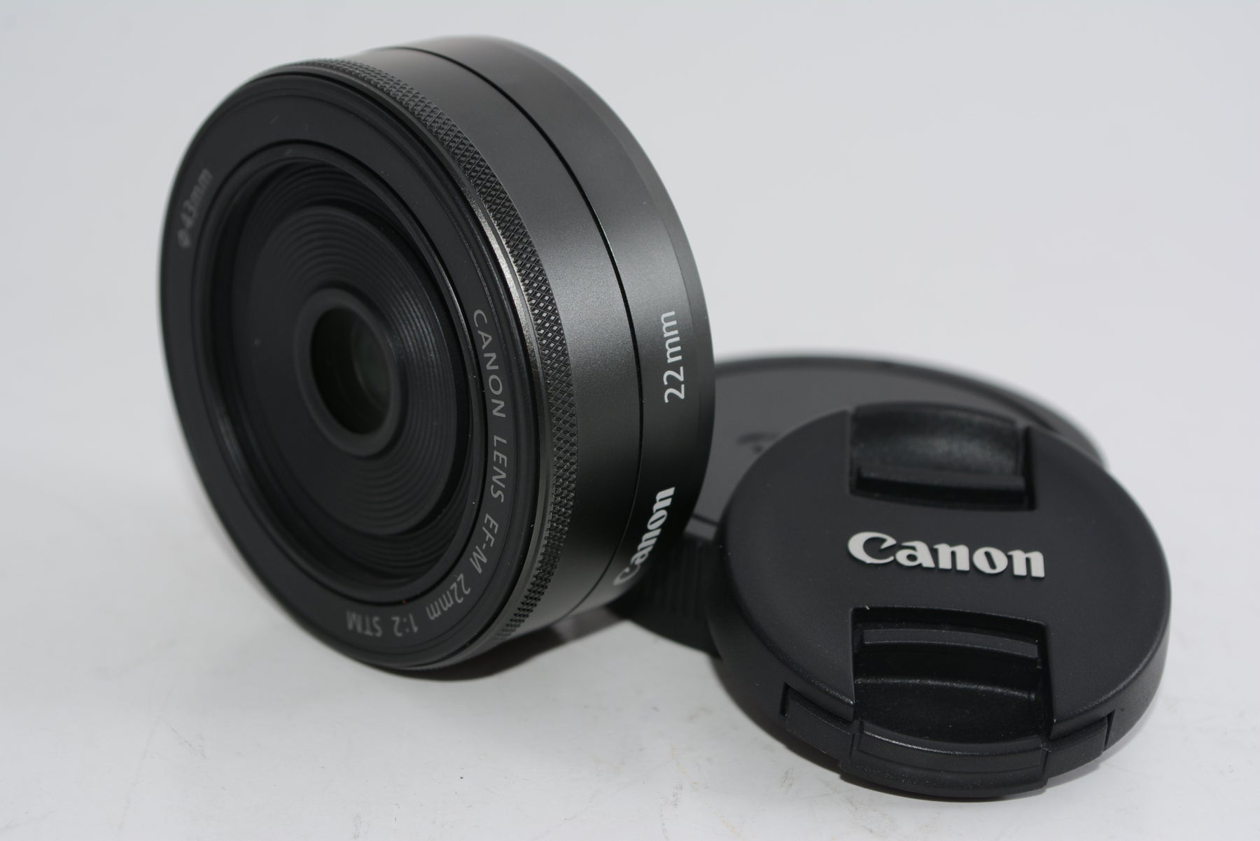 【外観特上級】Canon EF-M22mm F2 STM ミラーレス一眼対応