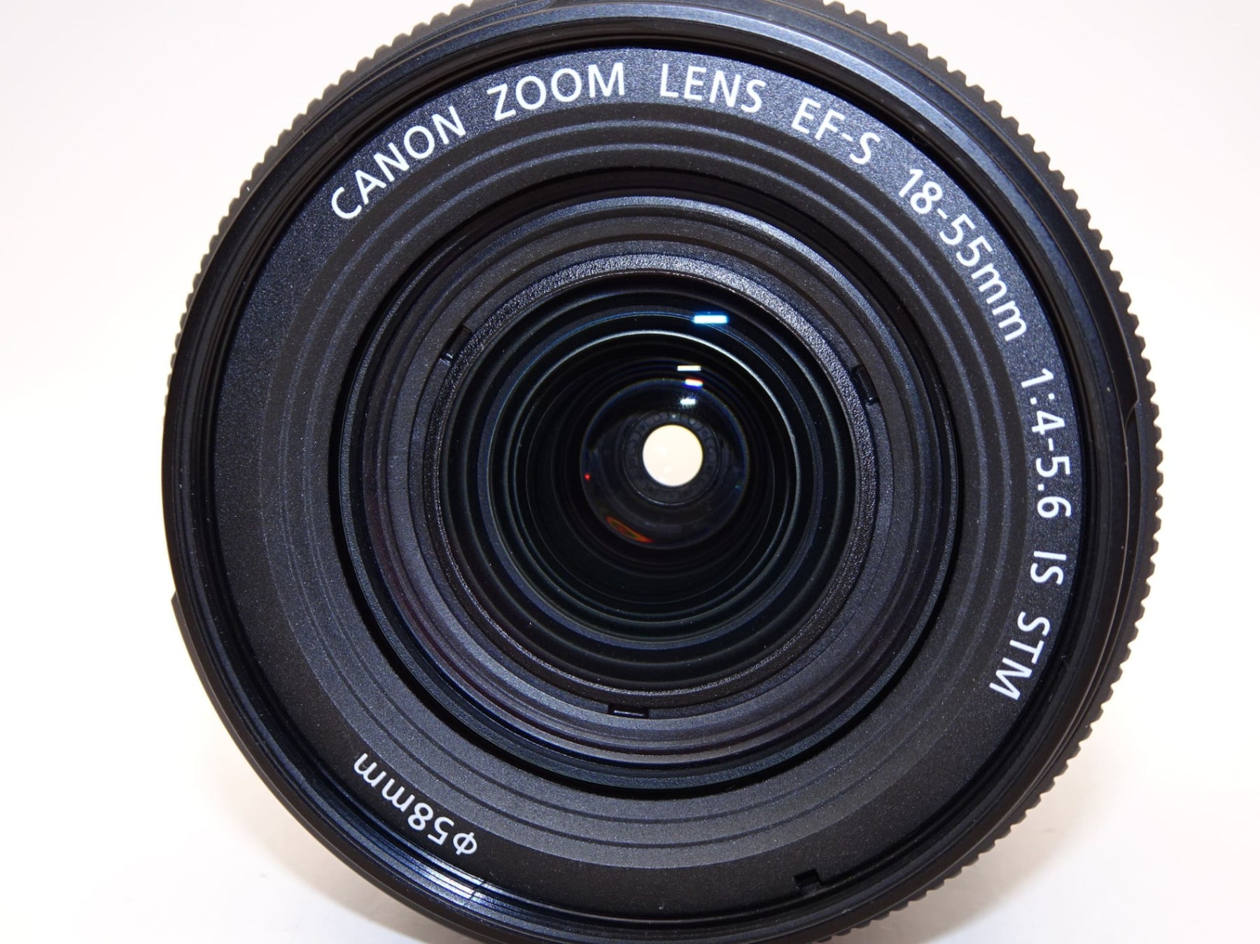 【外観特上級】Canon 標準ズームレンズ EF-S18-55mm F4.0-5.6IS STM