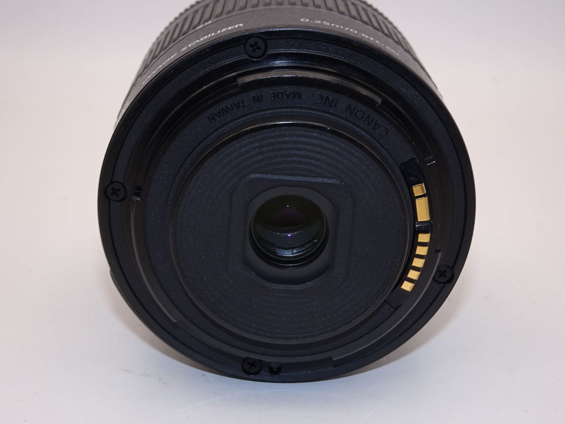 【外観特上級】Canon 標準ズームレンズ EF-S18-55mm F4.0-5.6IS STM