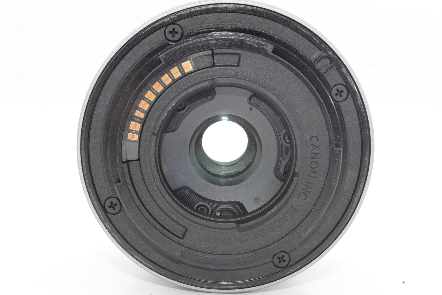 【外観特上級】Canon 標準ズームレンズ EF-M15-45mm F3.5-6.3IS STM(シルバー) ミラーレス一眼対応 EF-M15-45ISSTMSL