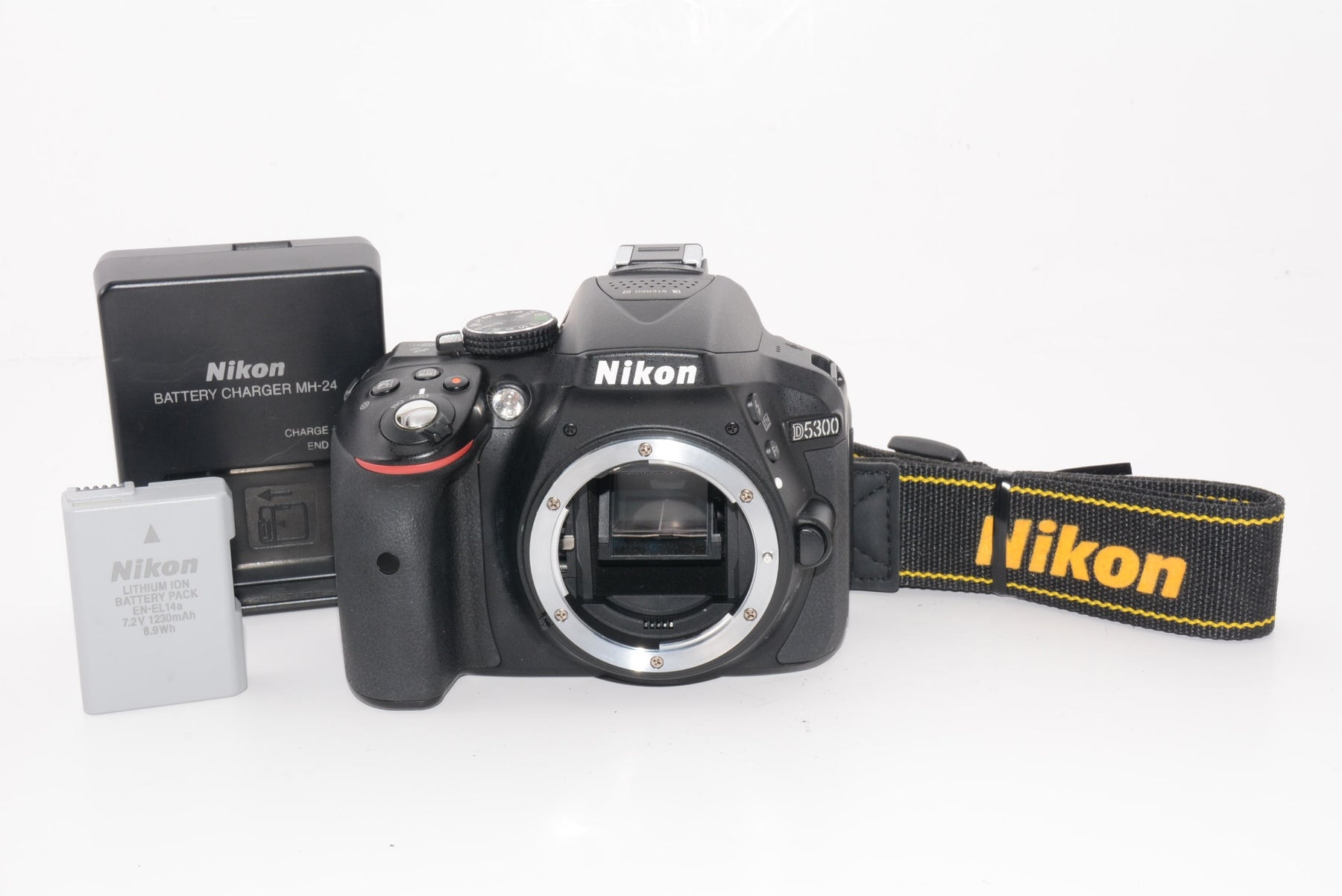 【外観特上級】Nikon デジタル一眼レフカメラ D5300 ブラック
