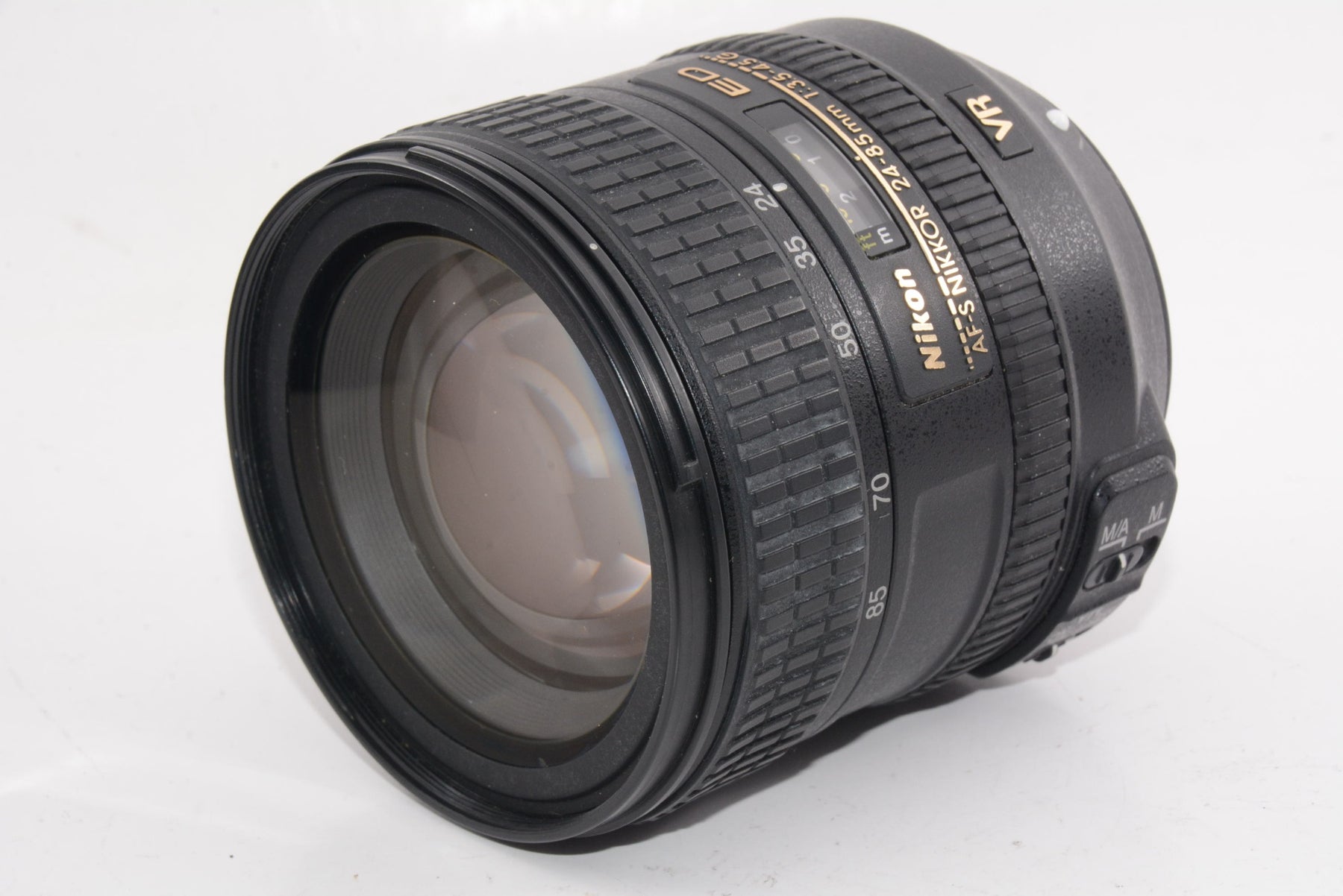 【外観並級】Nikon デジタル一眼レフカメラ D600 レンズキット AF-S NIKKOR 24-85mm f/3.5-4.5G ED VR付属 D600LK24-85