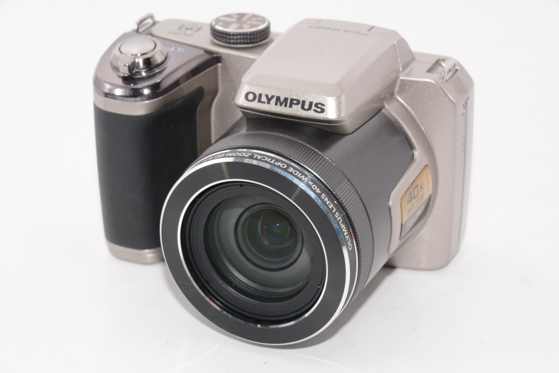 【外観特上級】OLYMPUS デジタルカメラ STYLUS SP-820UZ 1400万画素CMOS 光学40倍ズーム 広角22.4mm シルバー SP-820UZ SLV