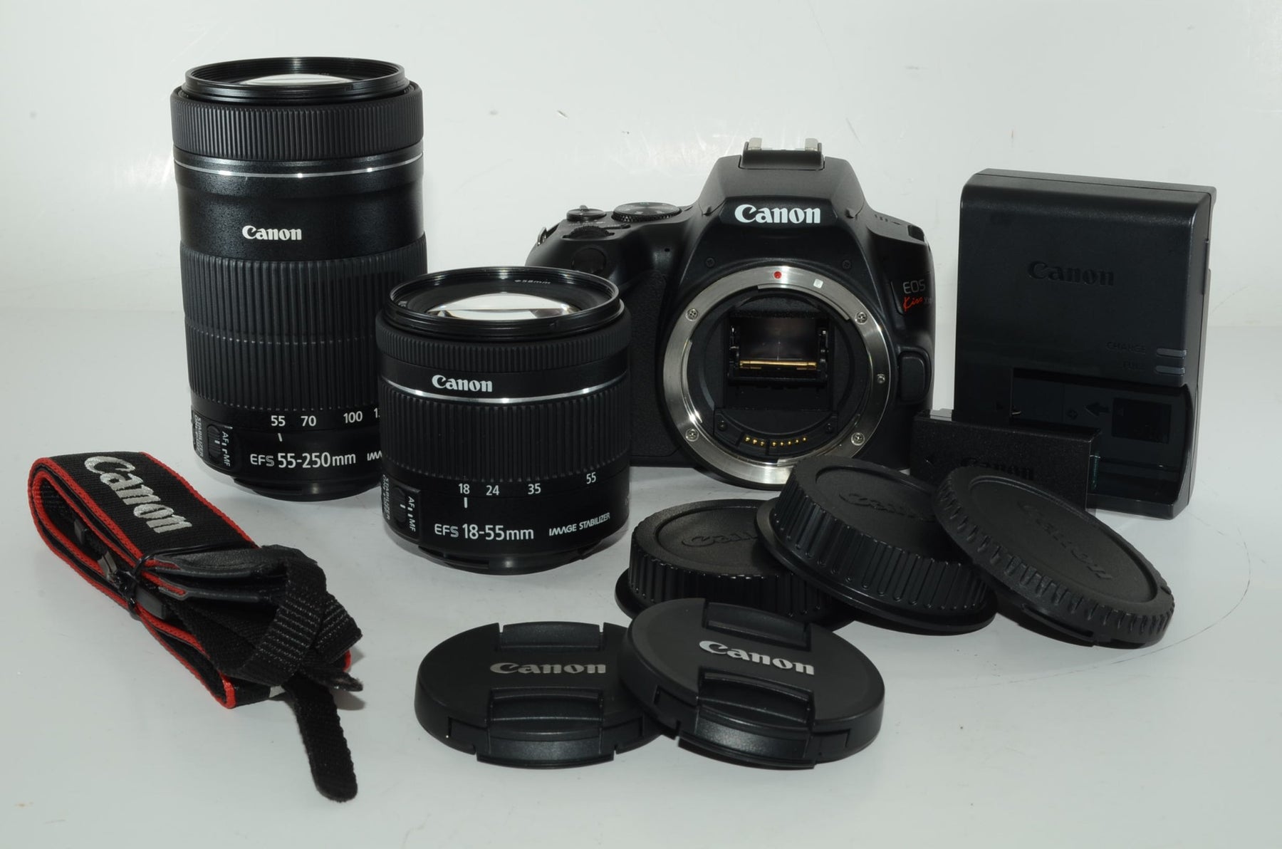 【外観特上級】Canon EOS Kiss X10 ダブルズームキット ブラック