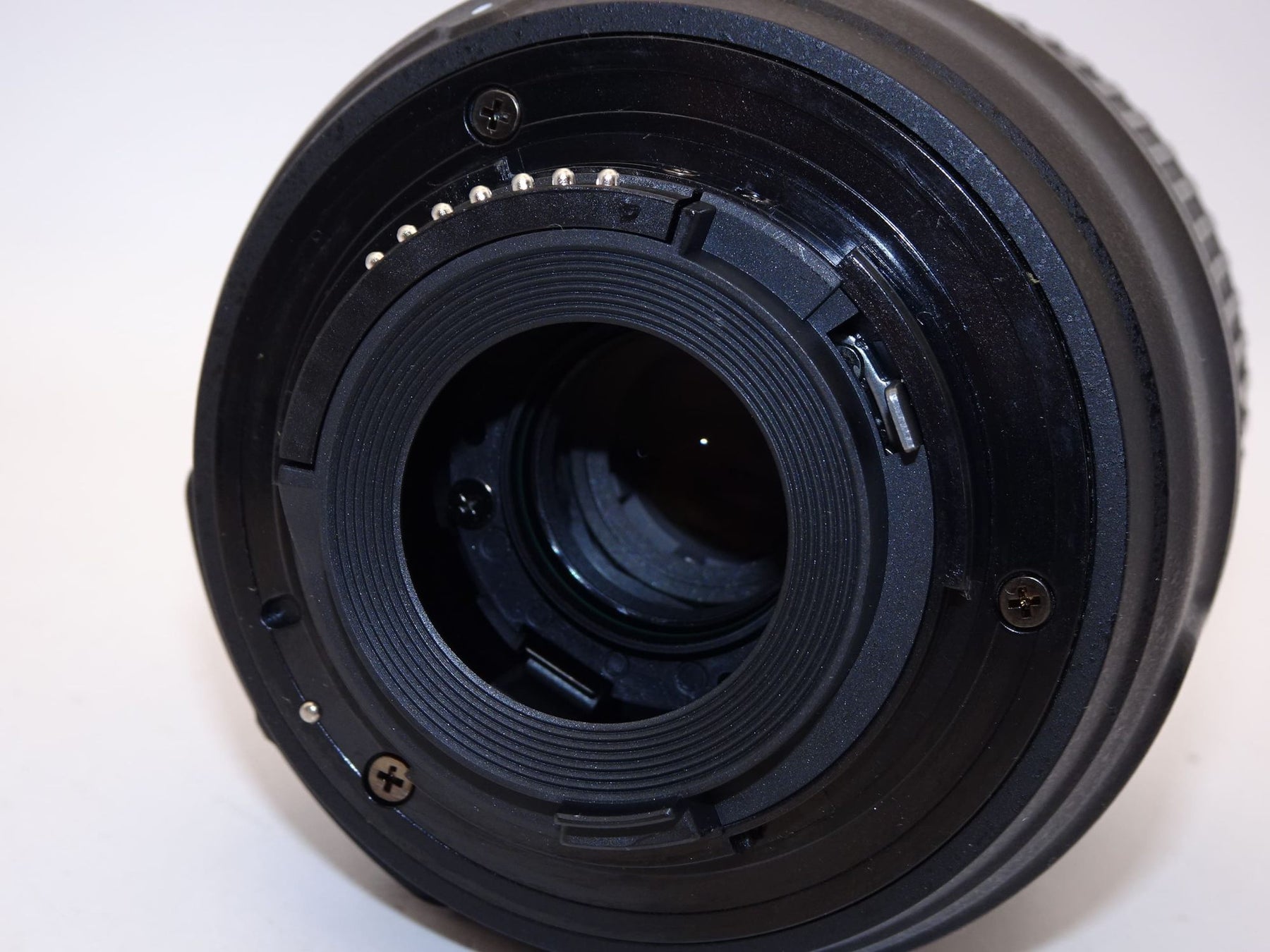 【外観並級】Nikon 標準ズームレンズ AF-S DX NIKKOR 18-55mm f3.5-5.6G VR