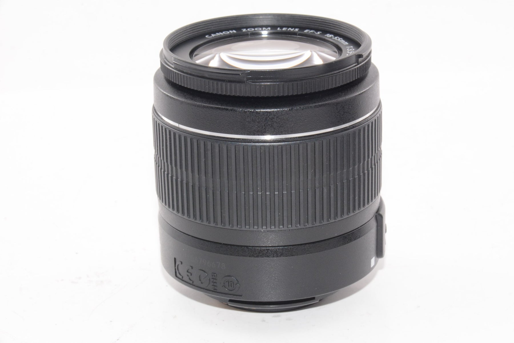 【外観特上級】Canon 標準ズームレンズ EF-S18-55mm F3.5-.5.6 IS II