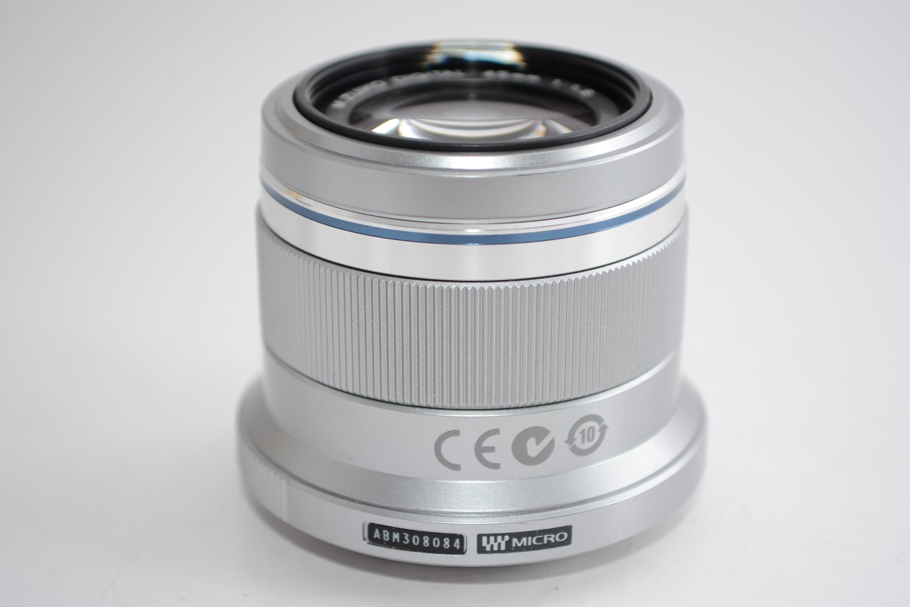 【外観特上級】OLYMPUS 単焦点レンズ M.ZUIKO DIGITAL 45mm F1.8 シルバー