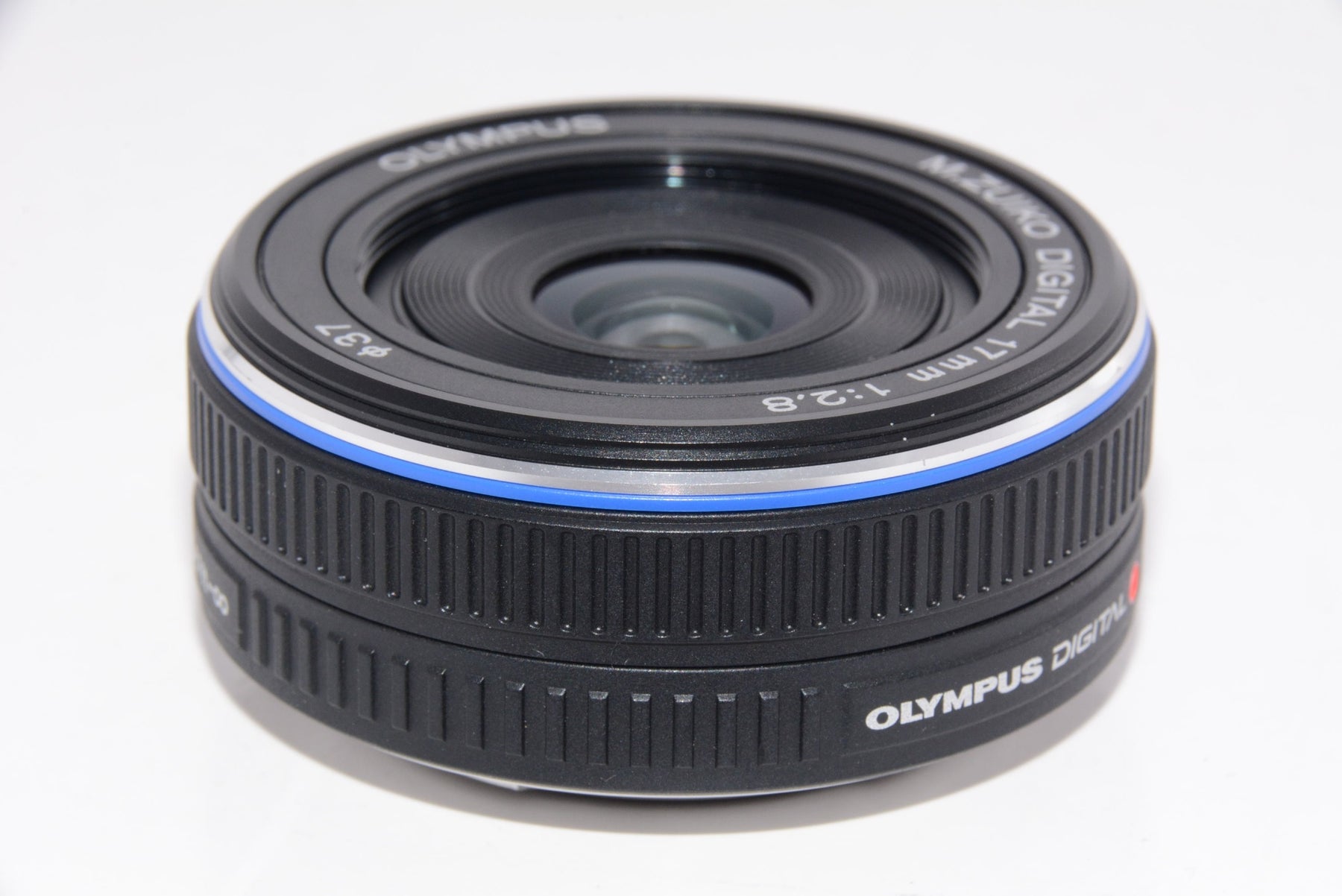 【外観特上級】OLYMPUS パンケーキレンズ M.ZUIKO DIGITAL 17mm F2.8 ブラック