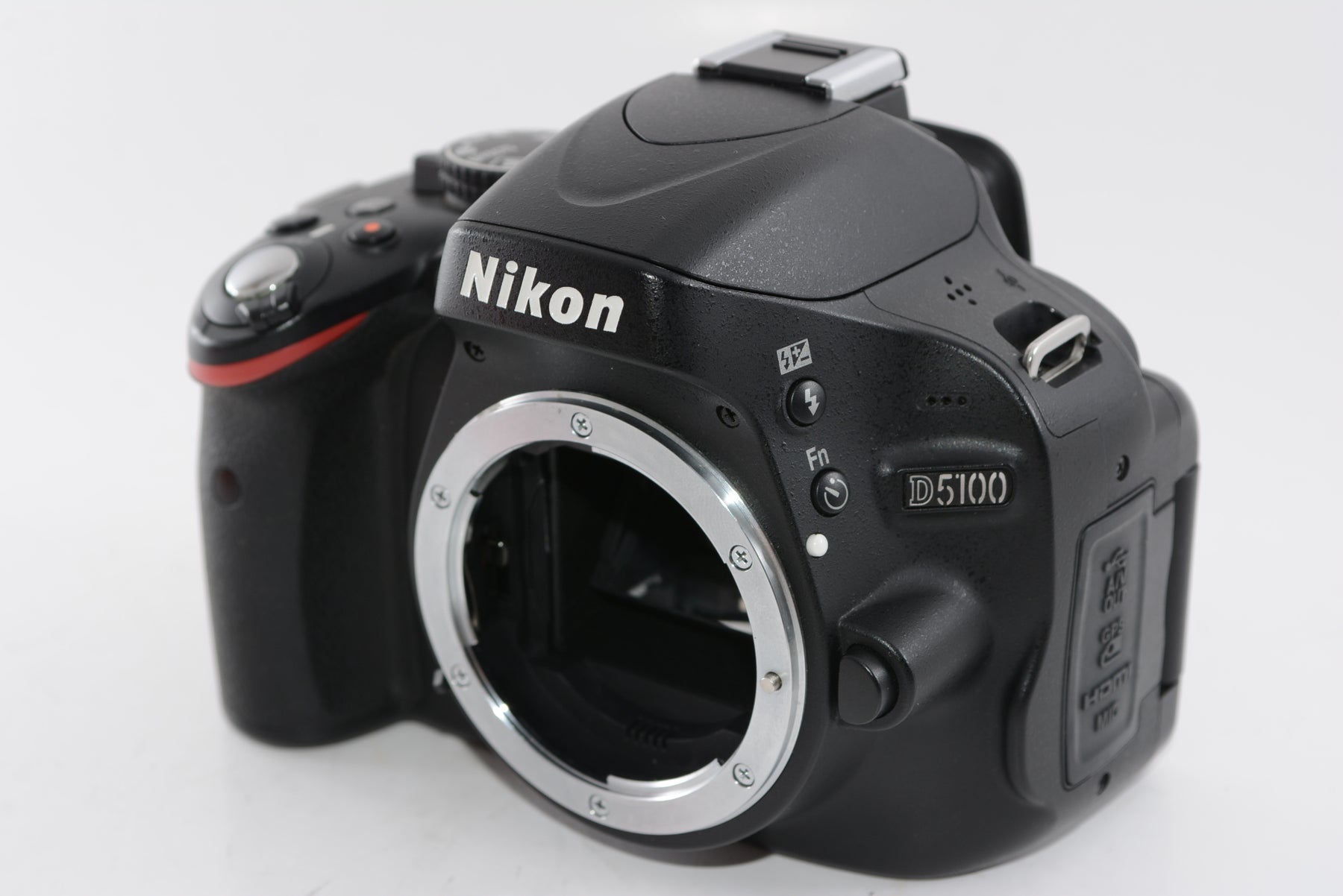 【外観並級】Nikon デジタル一眼レフカメラ D5100 ボディ