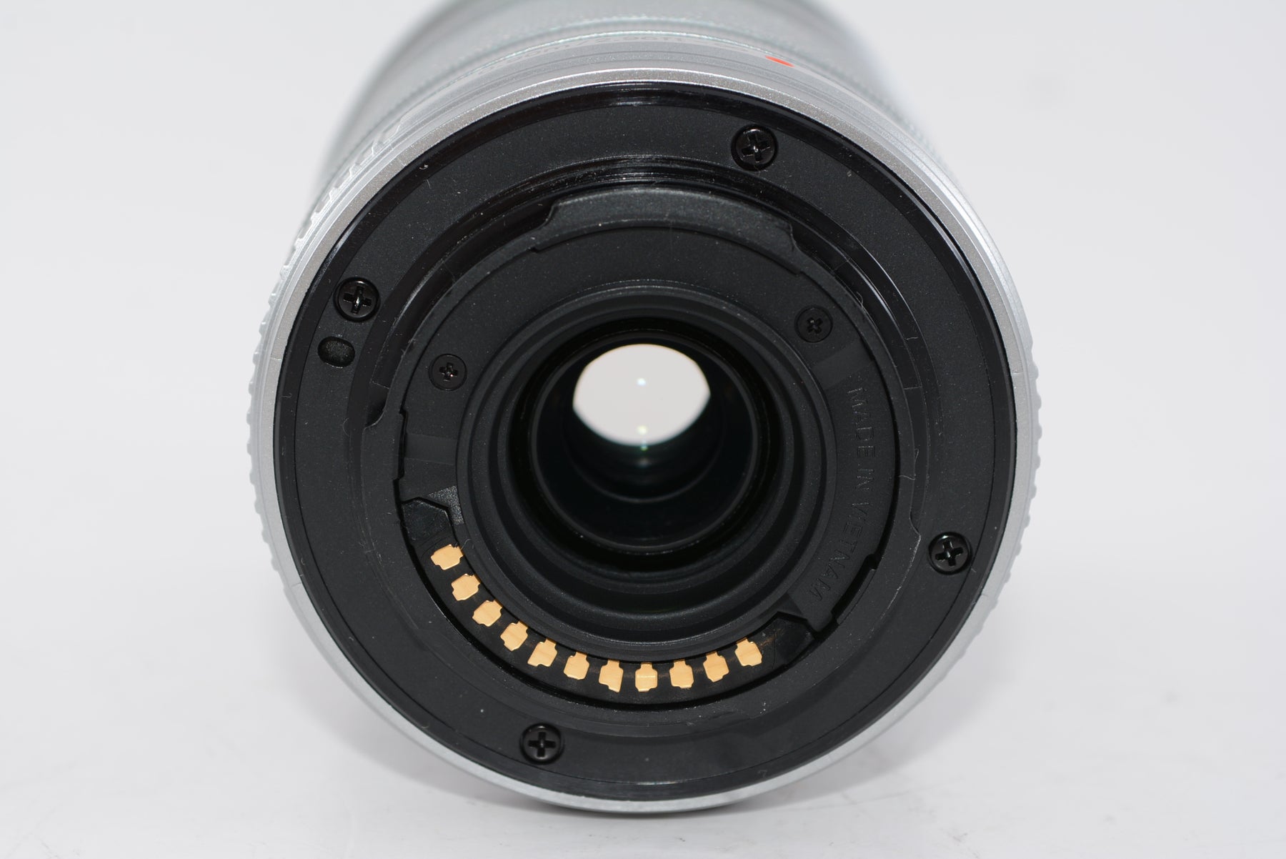 【外観特上級】OLYMPUS M.ZUIKO DIGITAL ED 40-150mm F4.0-5.6 R シルバー