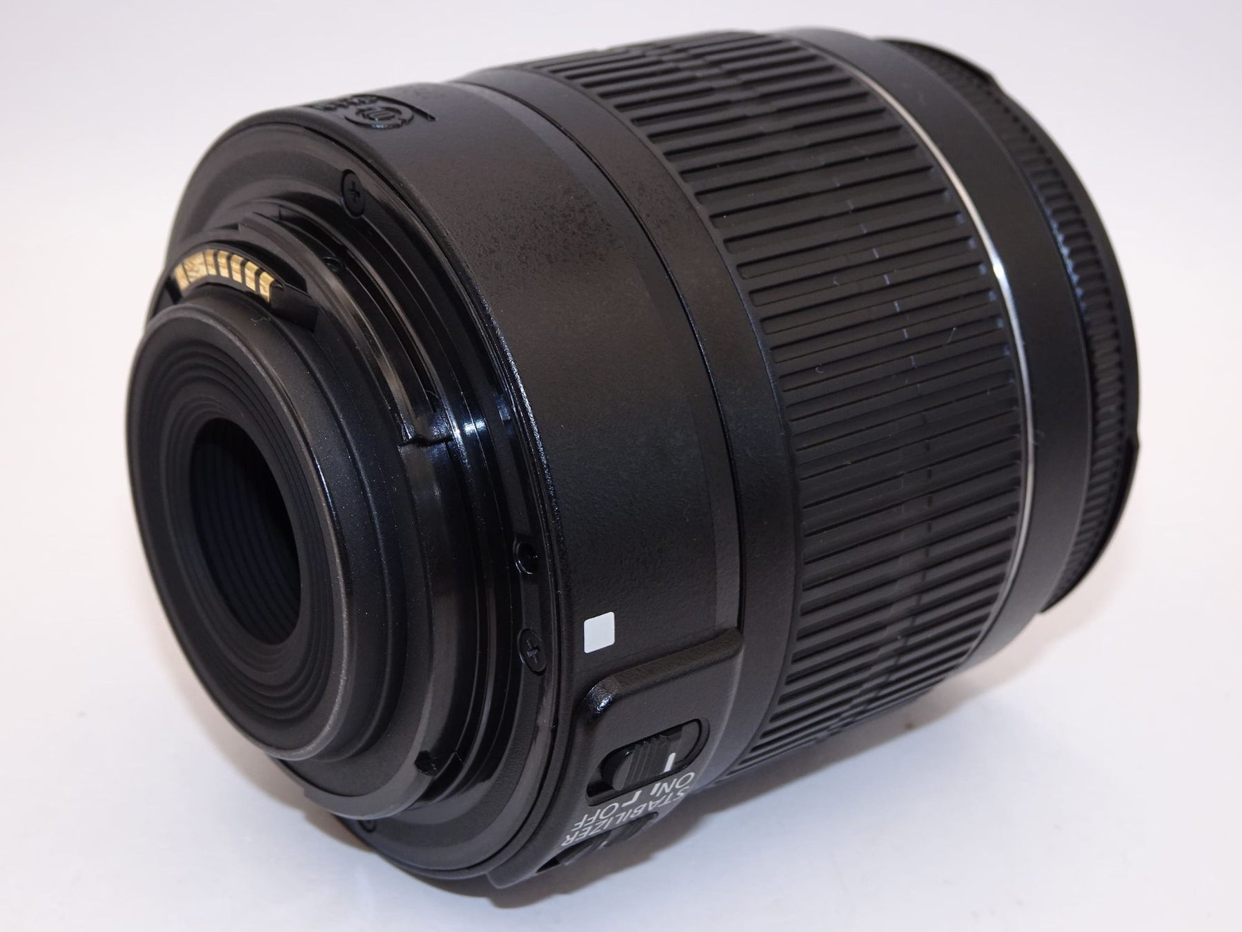 【外観特上級】Canon 標準ズームレンズ EF-S18-55mm F3.5-.5.6 IS II