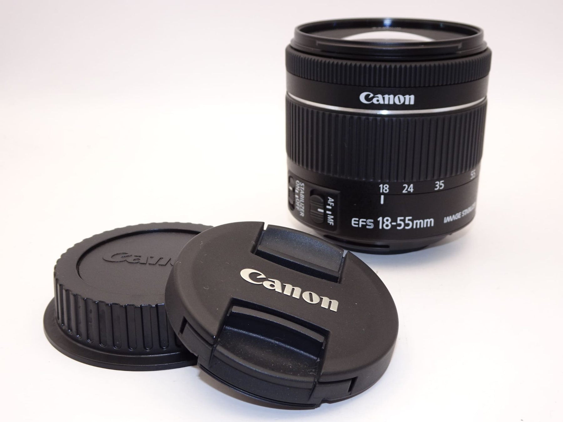 【外観特上級】Canon 標準ズームレンズ EF-S18-55mm F4.0-5.6IS STM