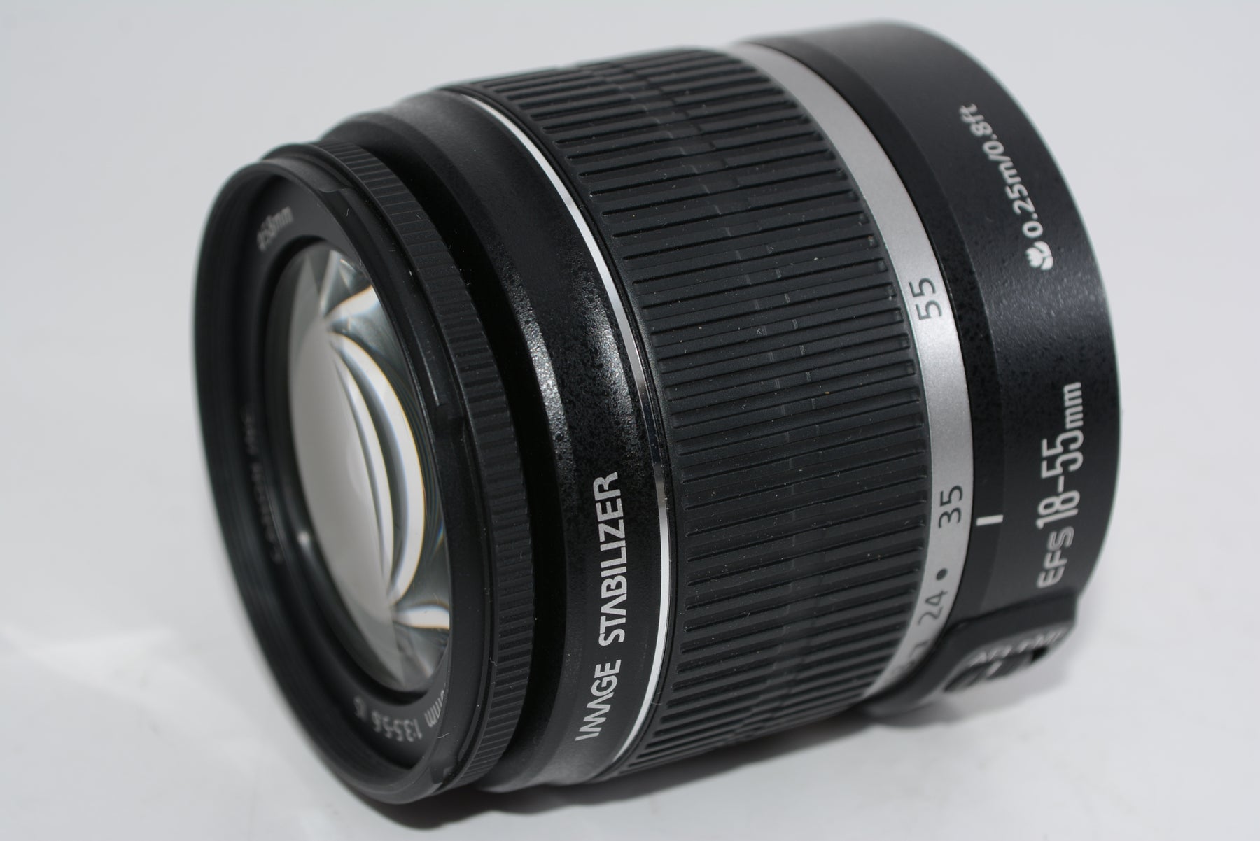 【外観特上級】Canon 標準ズームレンズ EF-S18-55mm F3.5-5.6 IS
