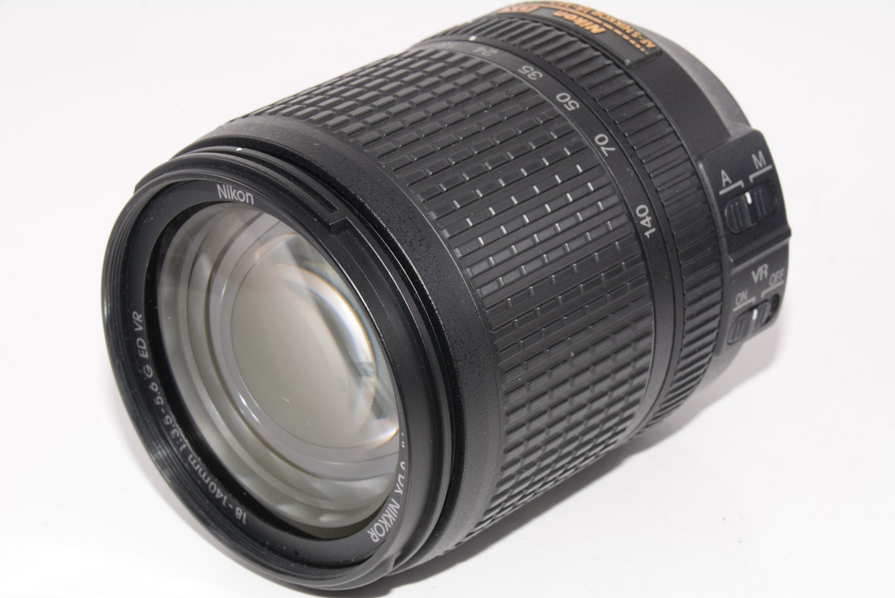 【外観特上級】Nikon デジタル一眼レフカメラ D5300 18-140VR レンズキット ブラック D5300LK18-140VRBK