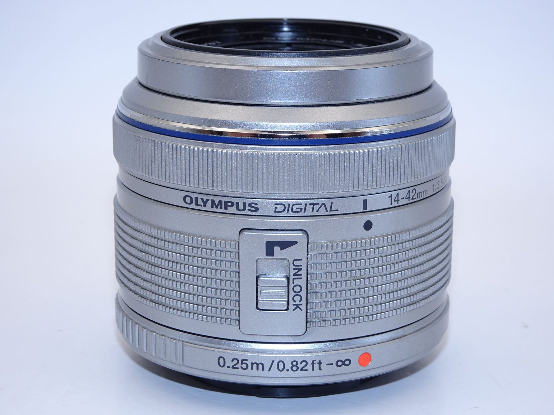 【外観特上級】OLYMPUS M.ZUIKO DIGITAL 14-42mm F3.5-5.6 II R