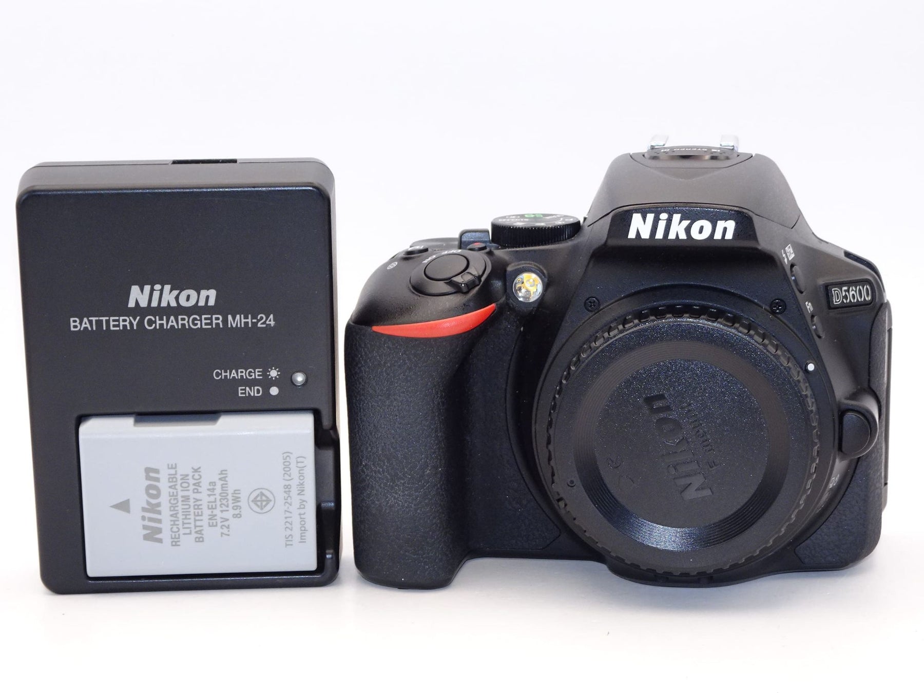【外観並級】Nikon デジタル一眼レフカメラ D5600 ボディ