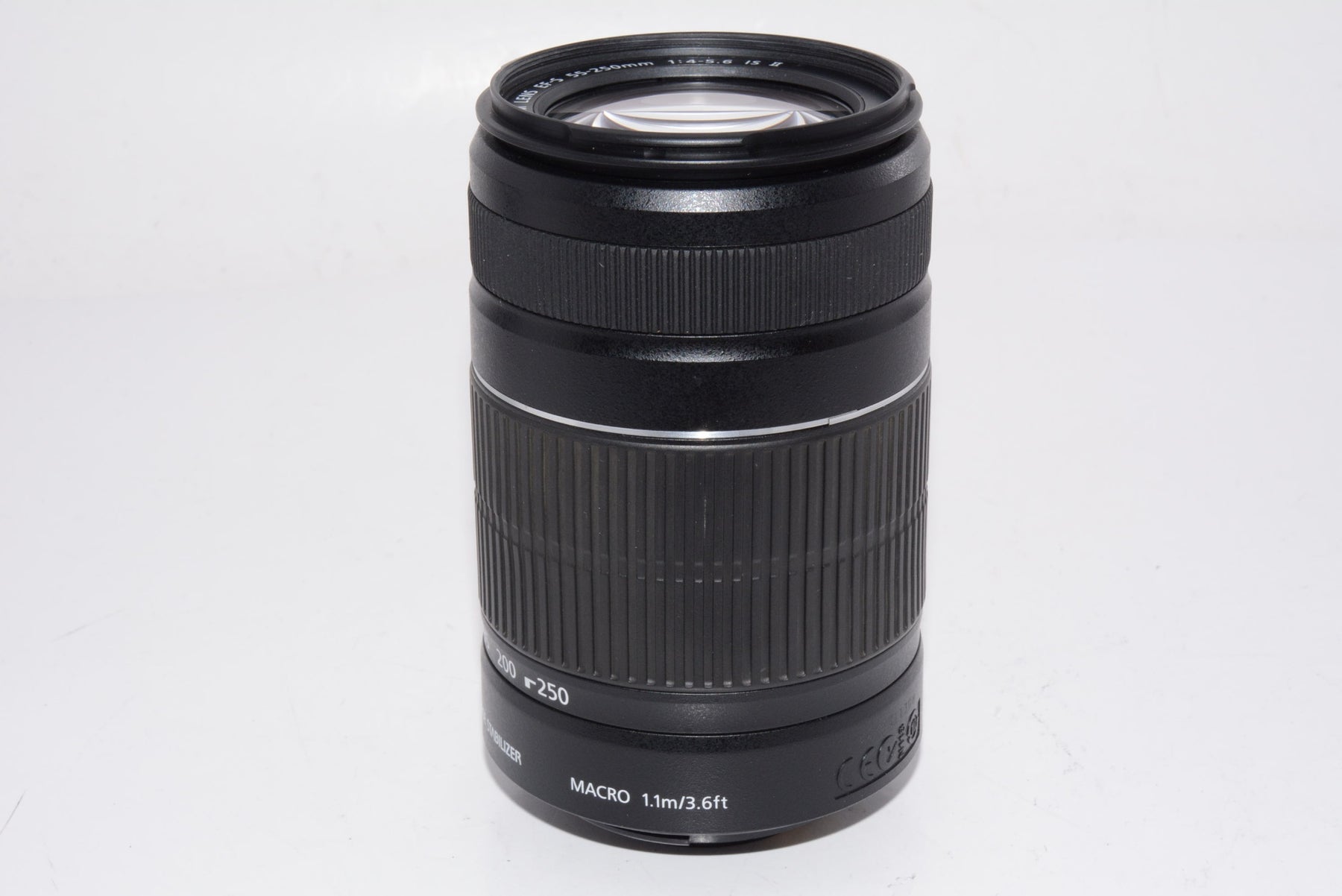 【外観特上級】Canon 望遠ズームレンズ EF-S55-250mm F4-5.6 IS II