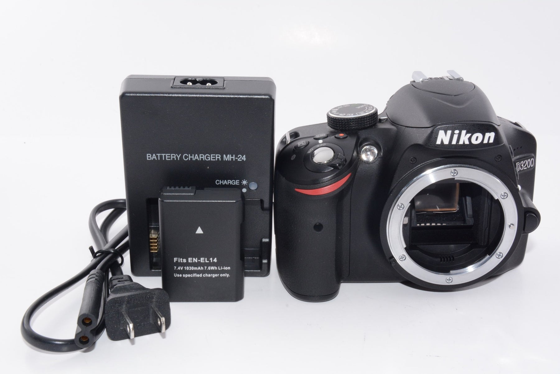 【外観特上級】Nikon デジタル一眼レフカメラ D3200 ボディー ブラック D3200BK