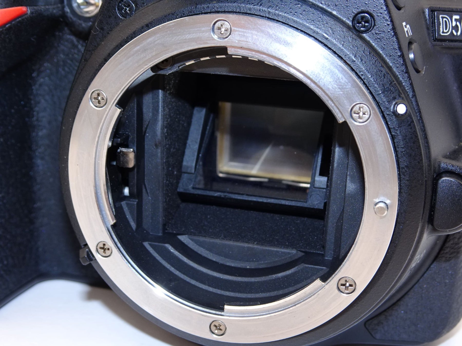 【外観並級】Nikon デジタル一眼レフカメラ D5600 ボディ