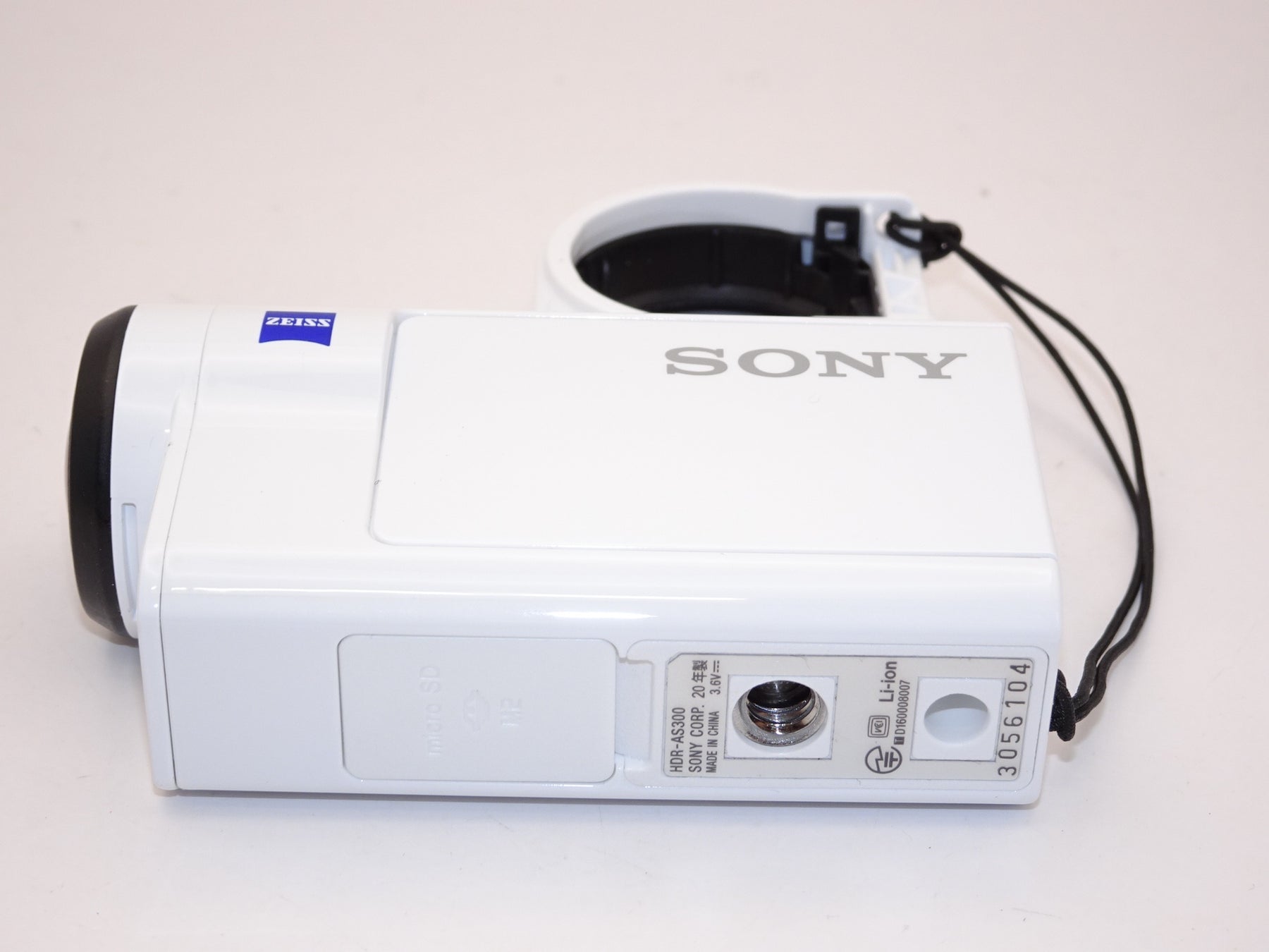 【外観特上級】ソニー SONY ウエアラブルカメラ アクションカム 空間光学ブレ補正搭載モデル(HDR-AS300)