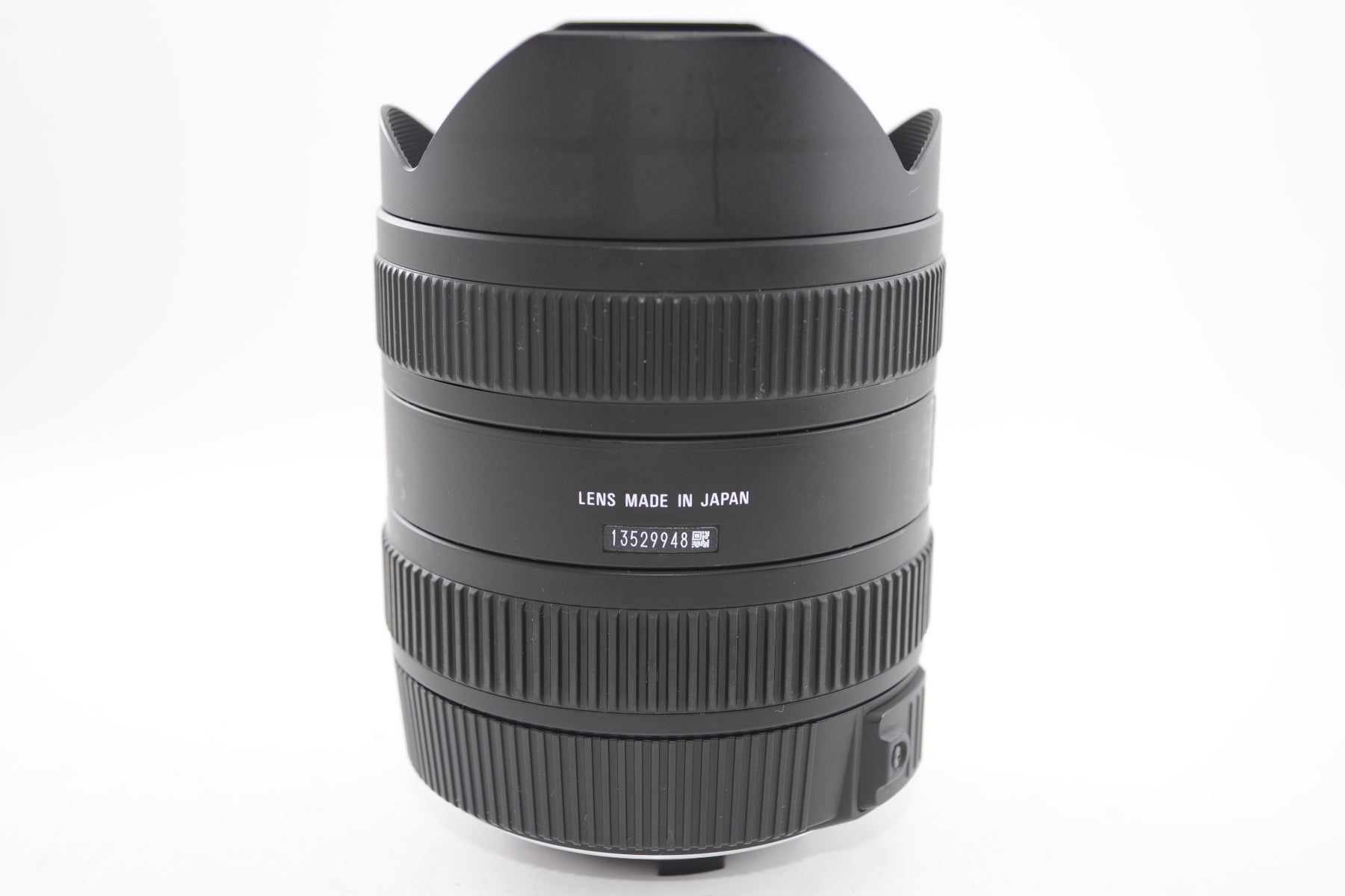 【外観並級】SIGMA 超広角ズームレンズ 8-16mm F4.5-5.6 DC HSM ニコン用 APS-C専用 203559
