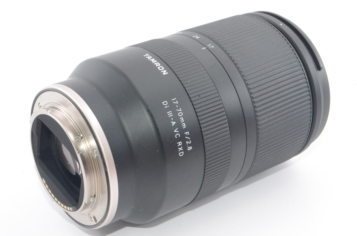 【外観特上級】タムロン 17-70mm F/2.8 Di III-A VC RXD ソニーEマウント用 (Model B070)
