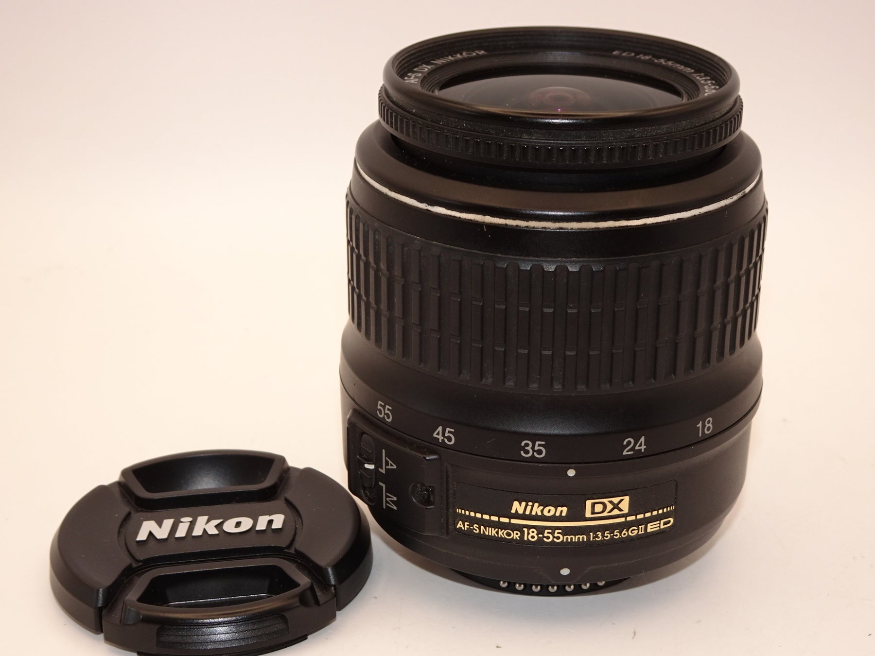 【外観並級】Nikon 標準ズームレンズ AF-S DX Zoom Nikkor ED 18-55mm f/3.5-5.6 G II ブラック
