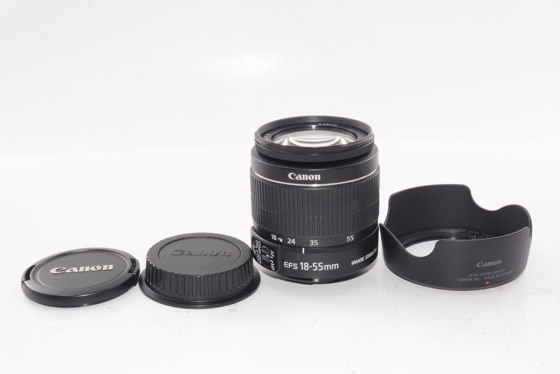 【外観特上級】Canon 標準ズームレンズ EF-S18-55mm F3.5-.5.6 IS II