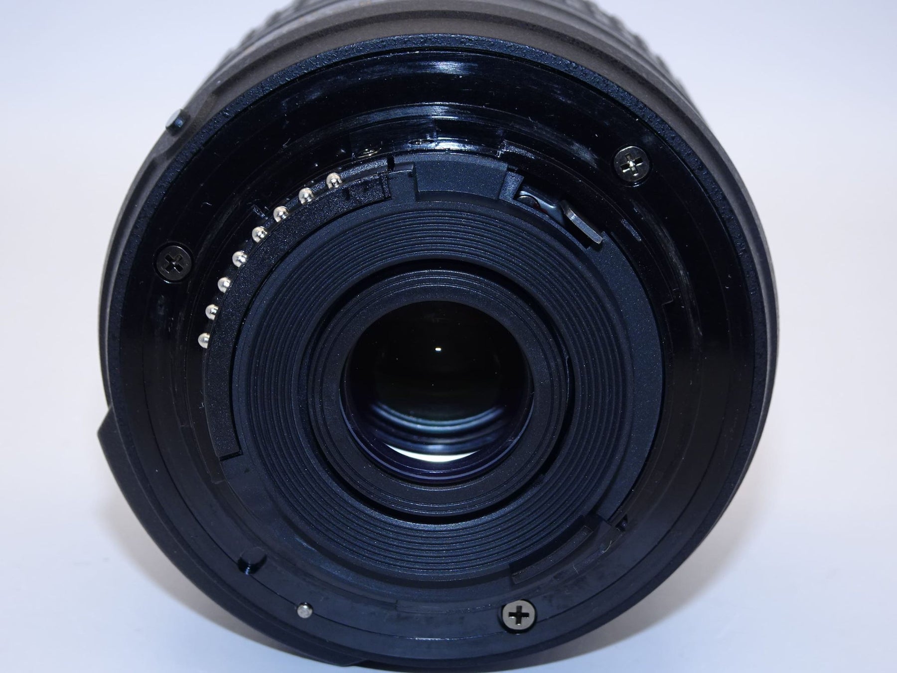 【外観並級】Nikon 標準ズームレンズ AF-S DX NIKKOR 18-55mm f/3.5-5.6G VR II